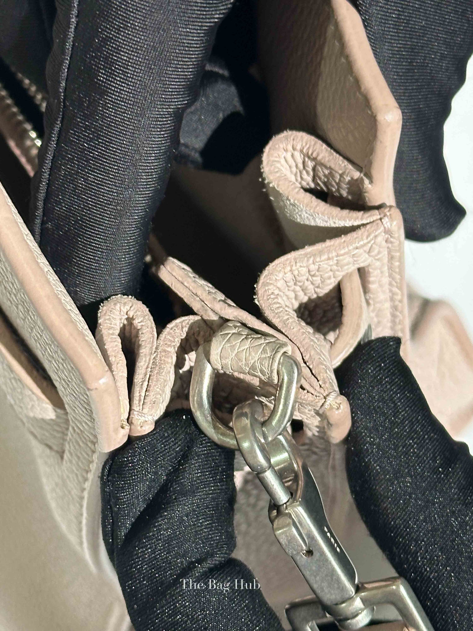 Saint Laurent Powder Pink Grained Calfskin Baby Sac De Jour Hand Bag