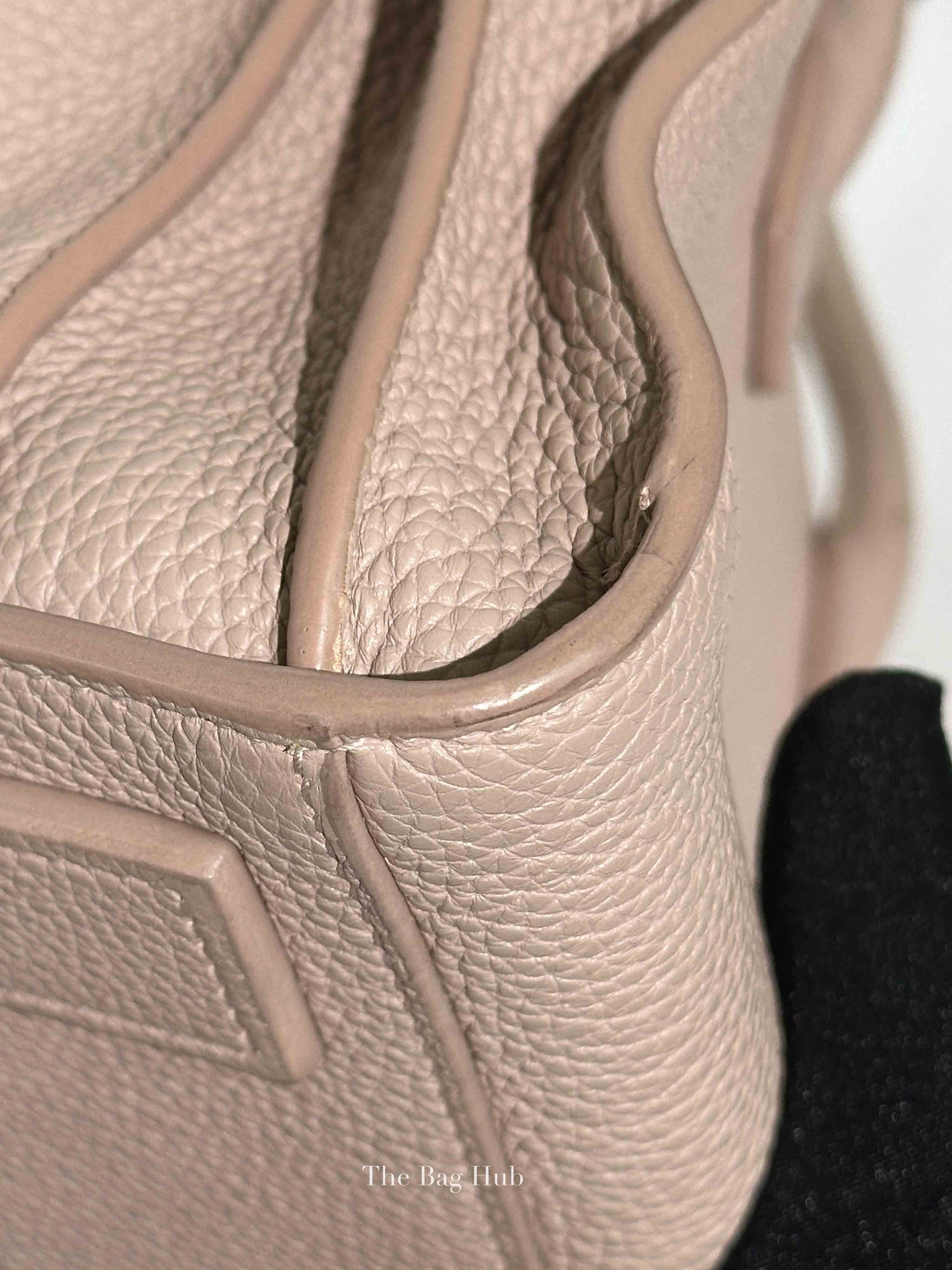 Saint Laurent Powder Pink Grained Calfskin Baby Sac De Jour Hand Bag