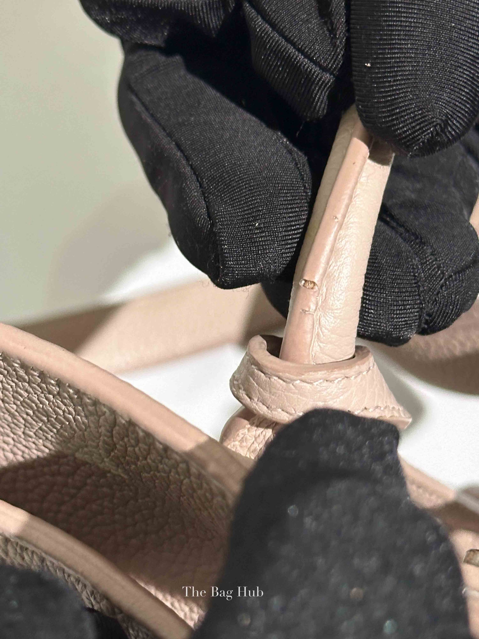 Saint Laurent Powder Pink Grained Calfskin Baby Sac De Jour Hand Bag
