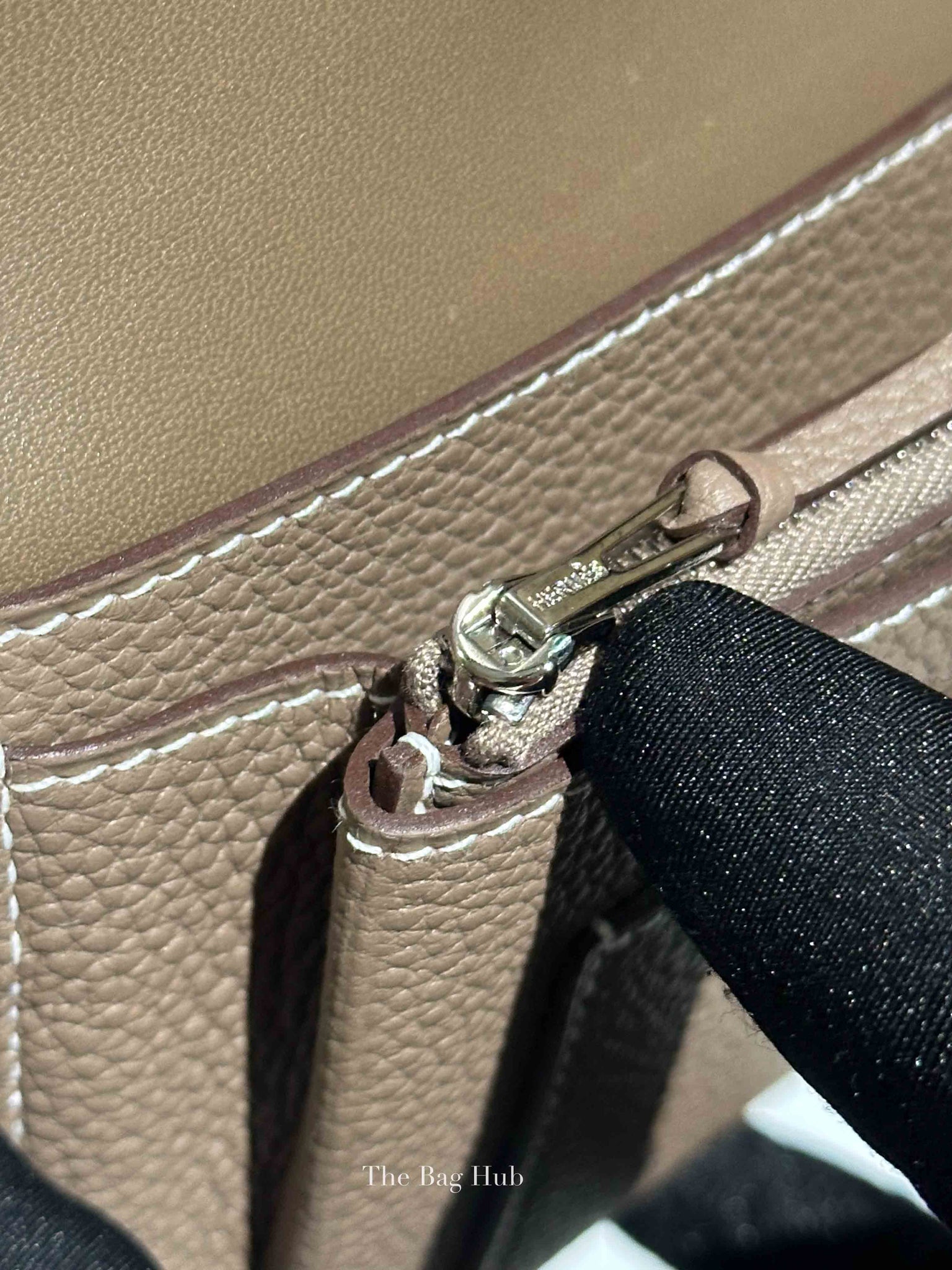 Hermes Etoupe Togo Leather Dogon Duo Wallet