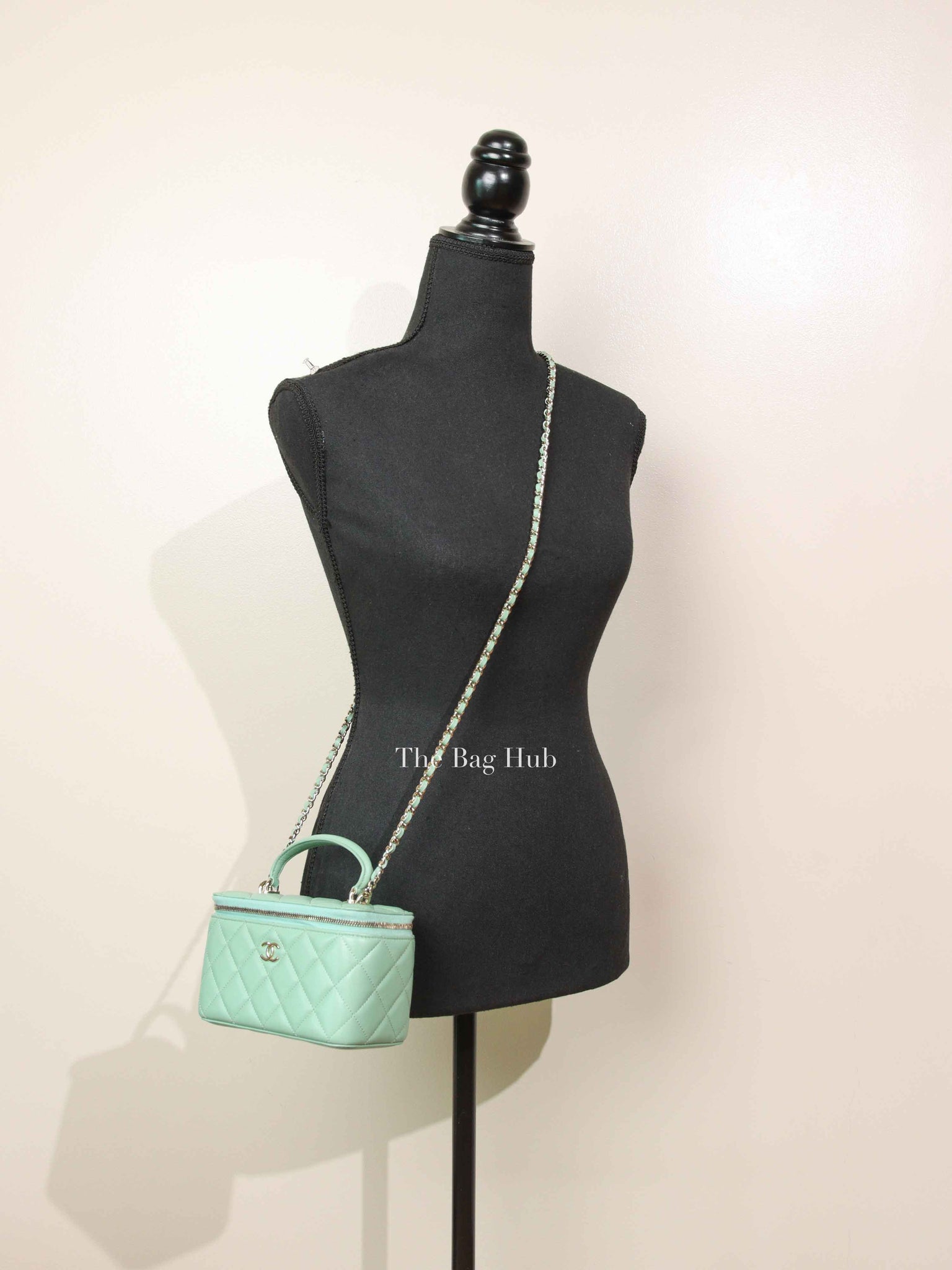 Chanel Mint Green Lambskin Quilted Small Top Handle Vanity Case With Chain GHW