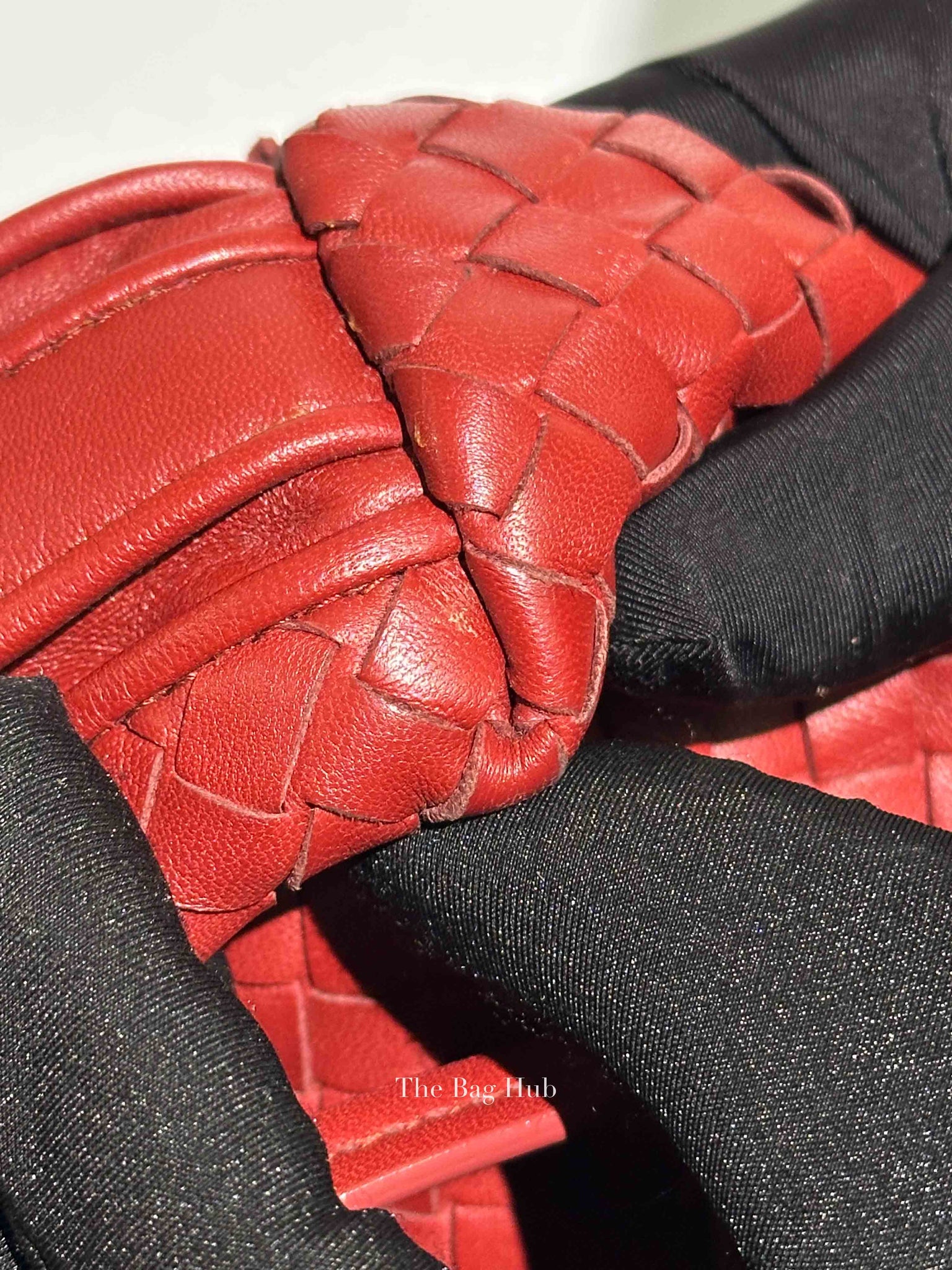 Bottega Veneta Red Intrecciato Leather Nodini Crossbody Bag