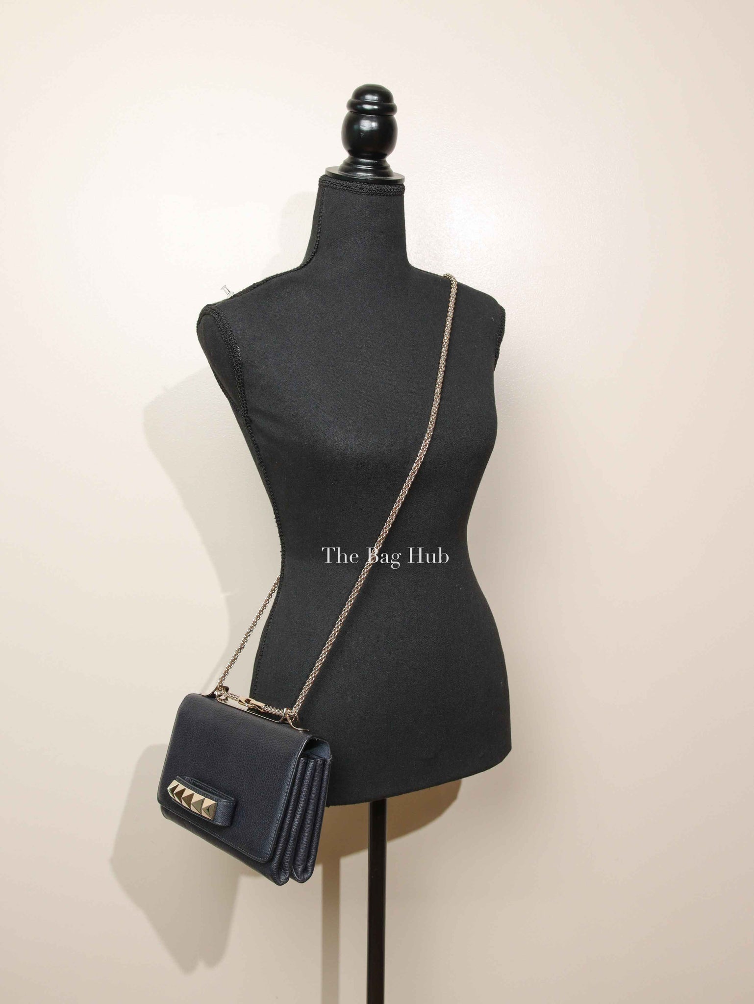 Valentino Garavani Midnight Blue Grained Leather Va Va Voom Clutch Chain Crossbody Bag