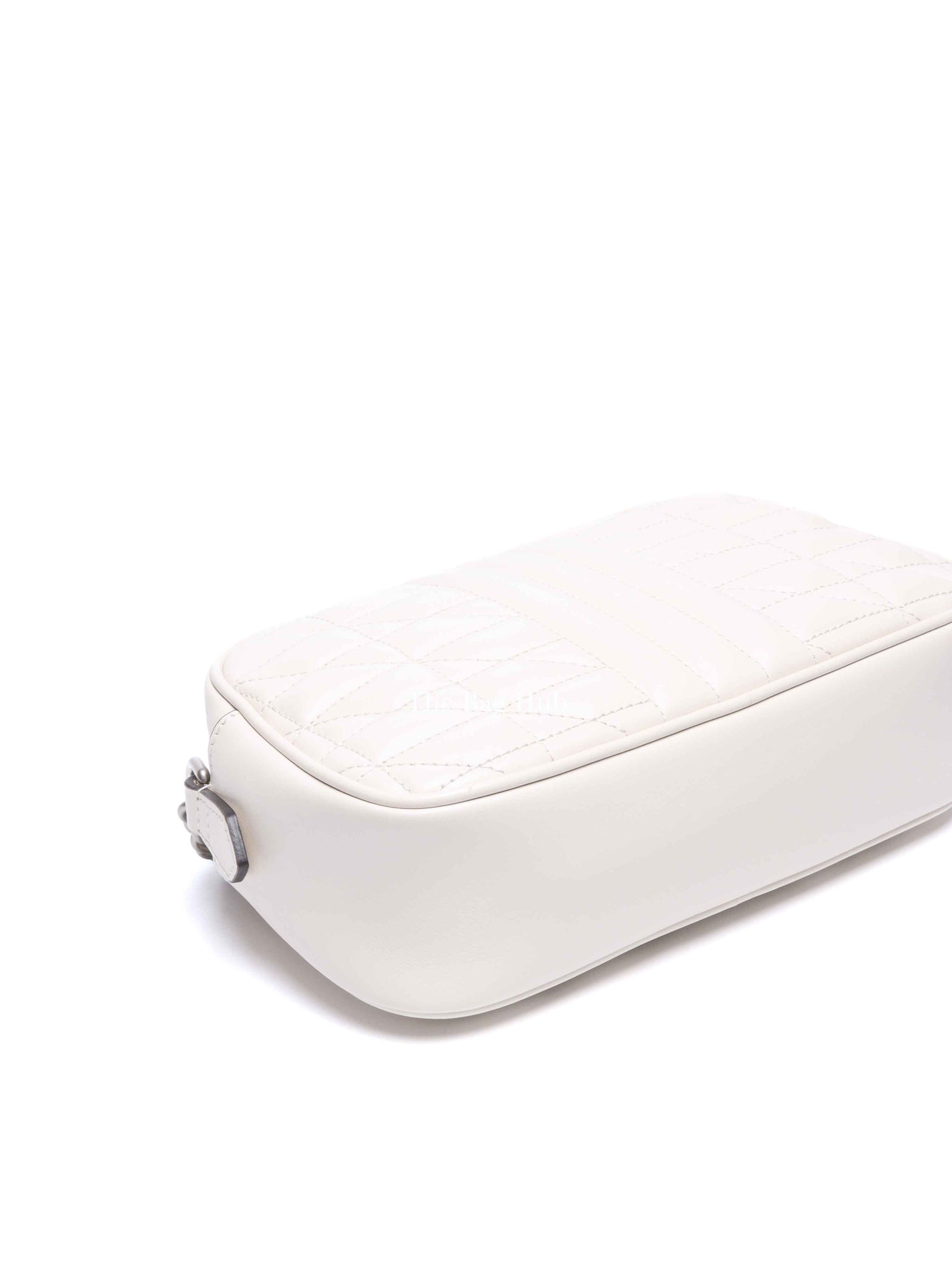 Gucci White Calfskin Matelasse Aria GG Marmont Small Chain Shoulder Bag SHW