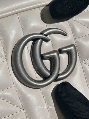 Gucci White Calfskin Matelasse Aria GG Marmont Small Chain Shoulder Bag SHW