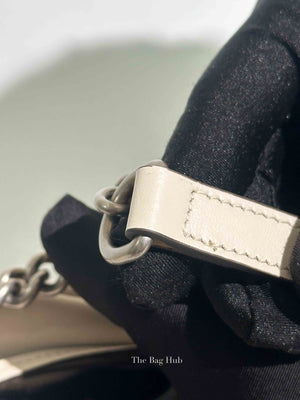 Gucci White Calfskin Matelasse Aria GG Marmont Small Chain Shoulder Bag SHW