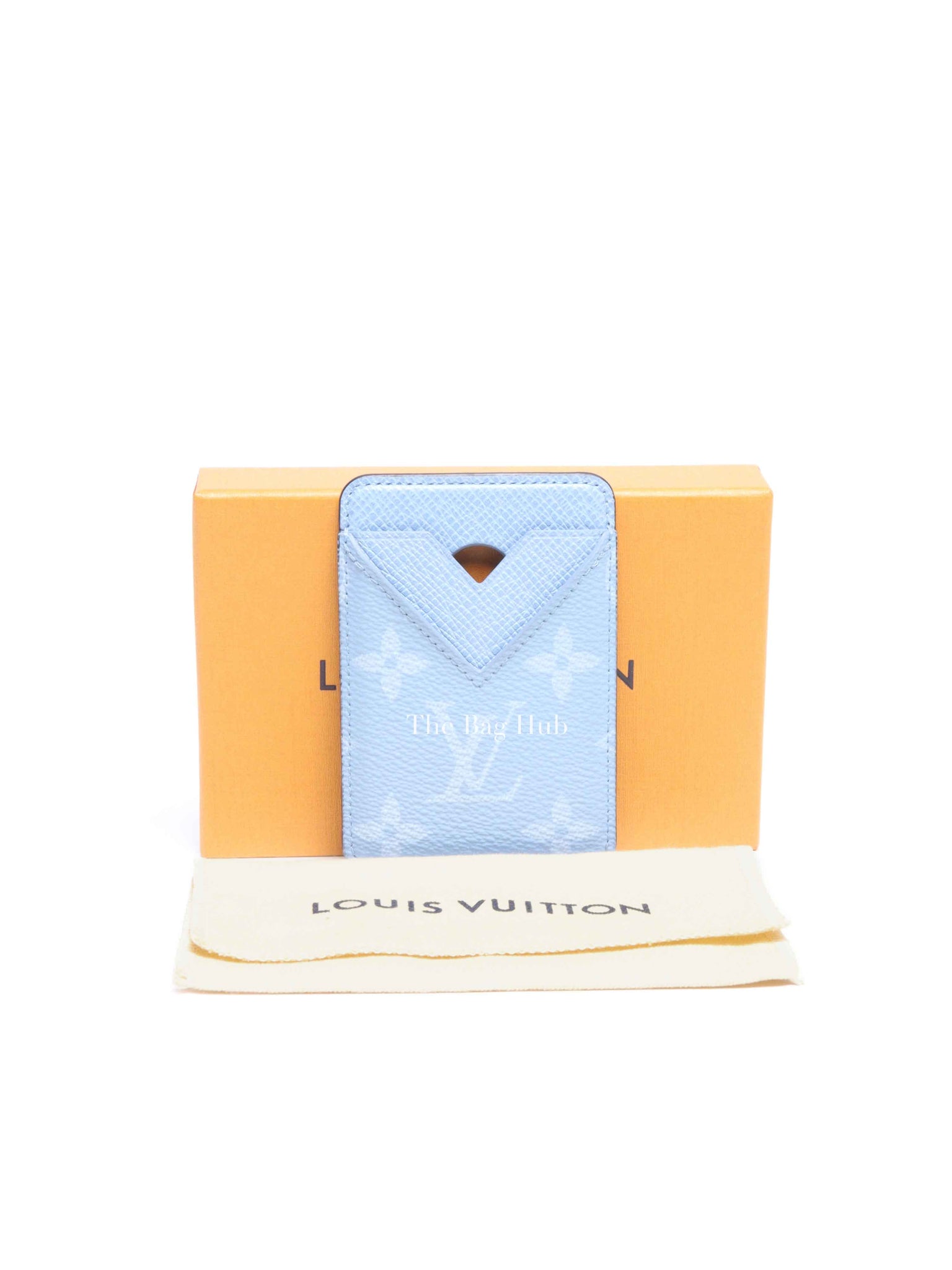 Louis Vuitton Sky Blue Taigarama Porte-Cartes Magnet Card Holder