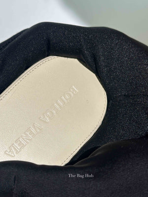 Bottega Veneta Cream Quilted Lido Sandals Size 37.5