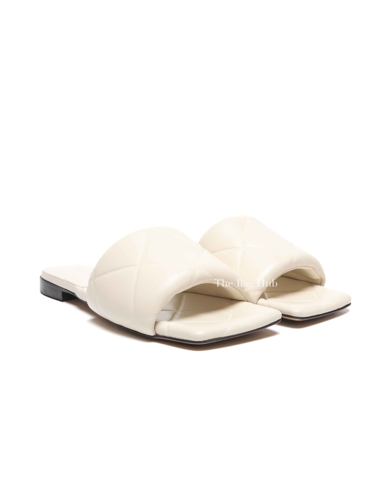Bottega Veneta Cream Quilted Lido Sandals Size 37.5