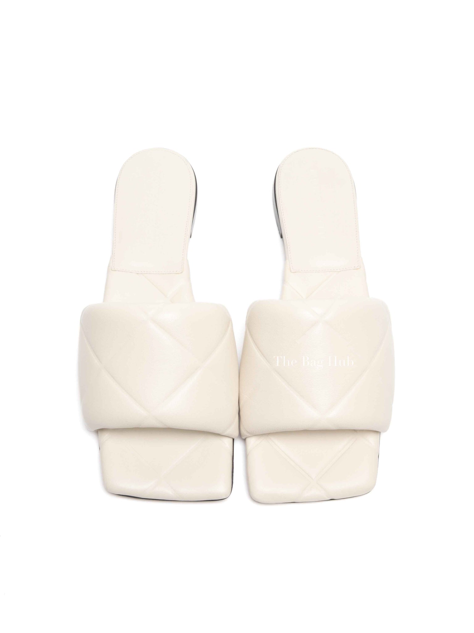 Bottega Veneta Cream Quilted Lido Sandals Size 37.5