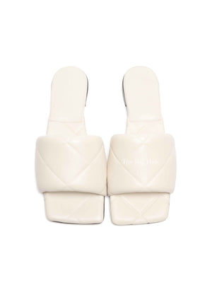 Bottega Veneta Cream Quilted Lido Sandals Size 37.5