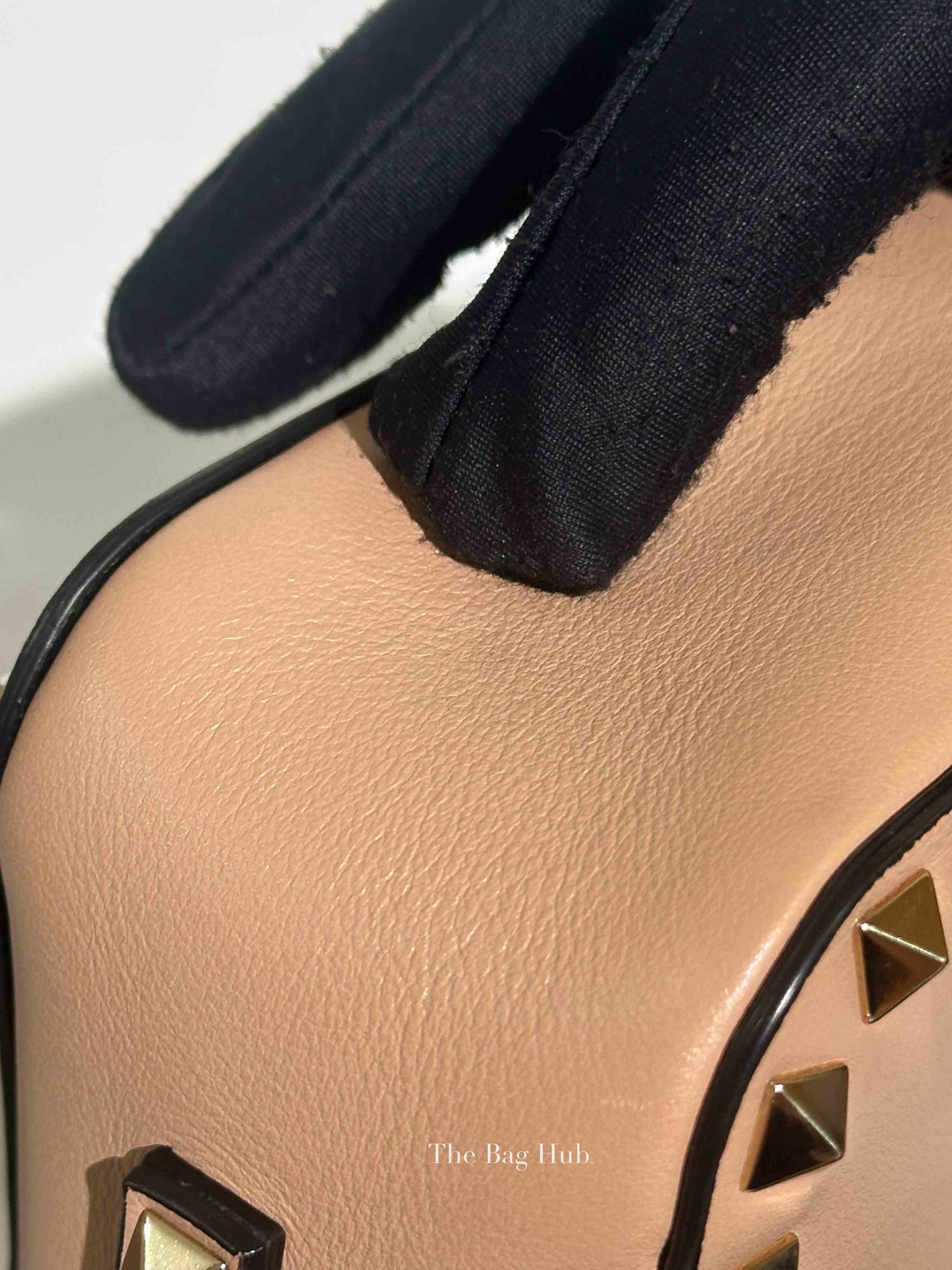 Valentino Beige Leather Rockstud Camera Bag