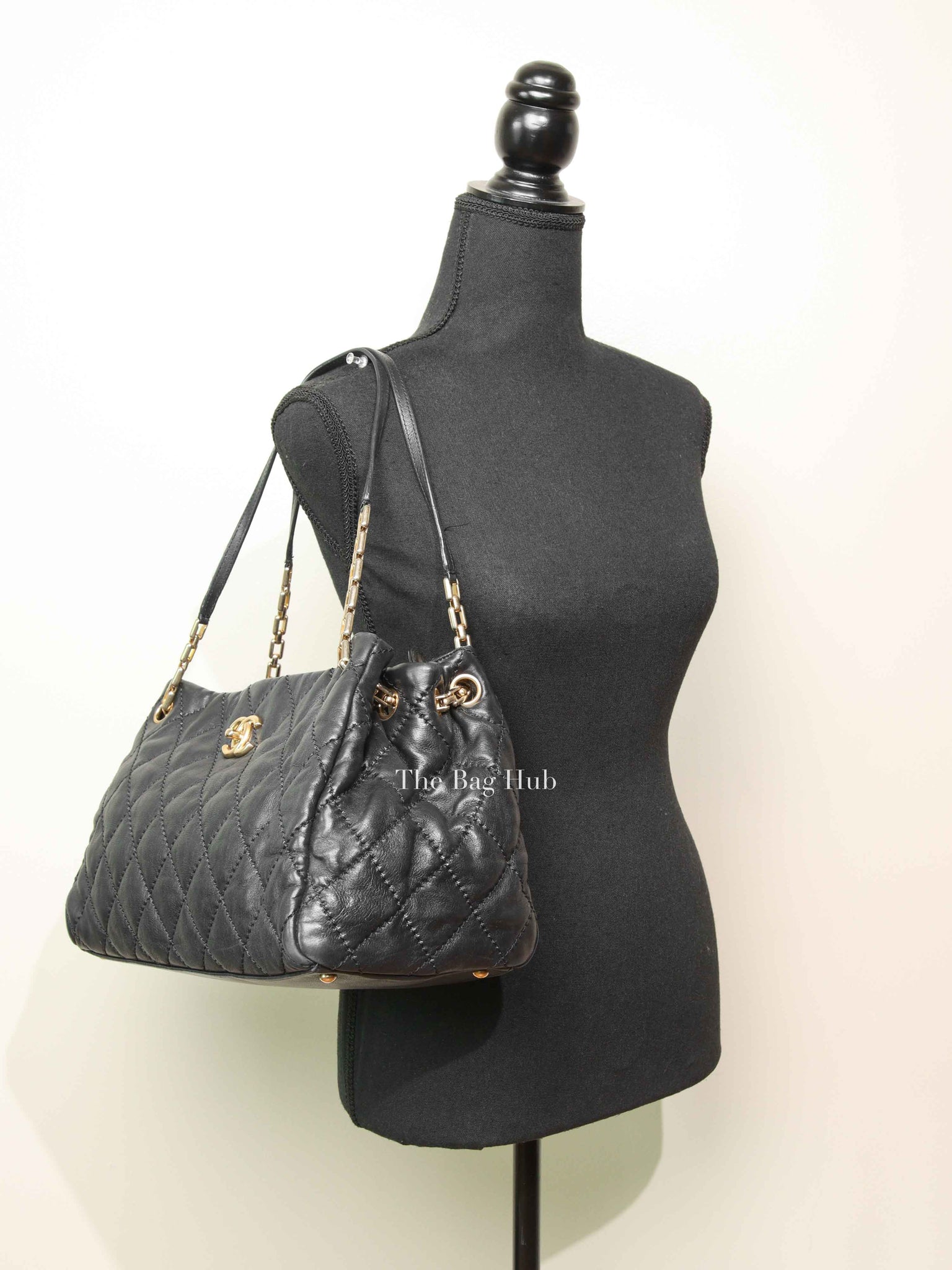 Chanel Black Quilted Leather Retro Chain Tote Bag GHW