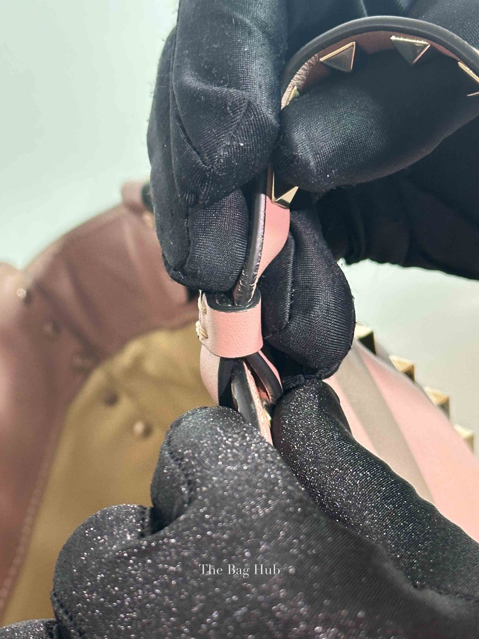 Valentino Garavani Poudre Leather Rockstud Small Trapeze Bag GHW