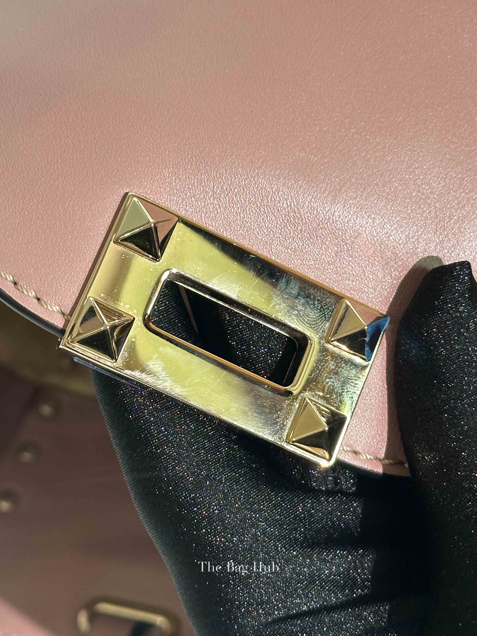 Valentino Garavani Poudre Leather Rockstud Small Trapeze Bag GHW