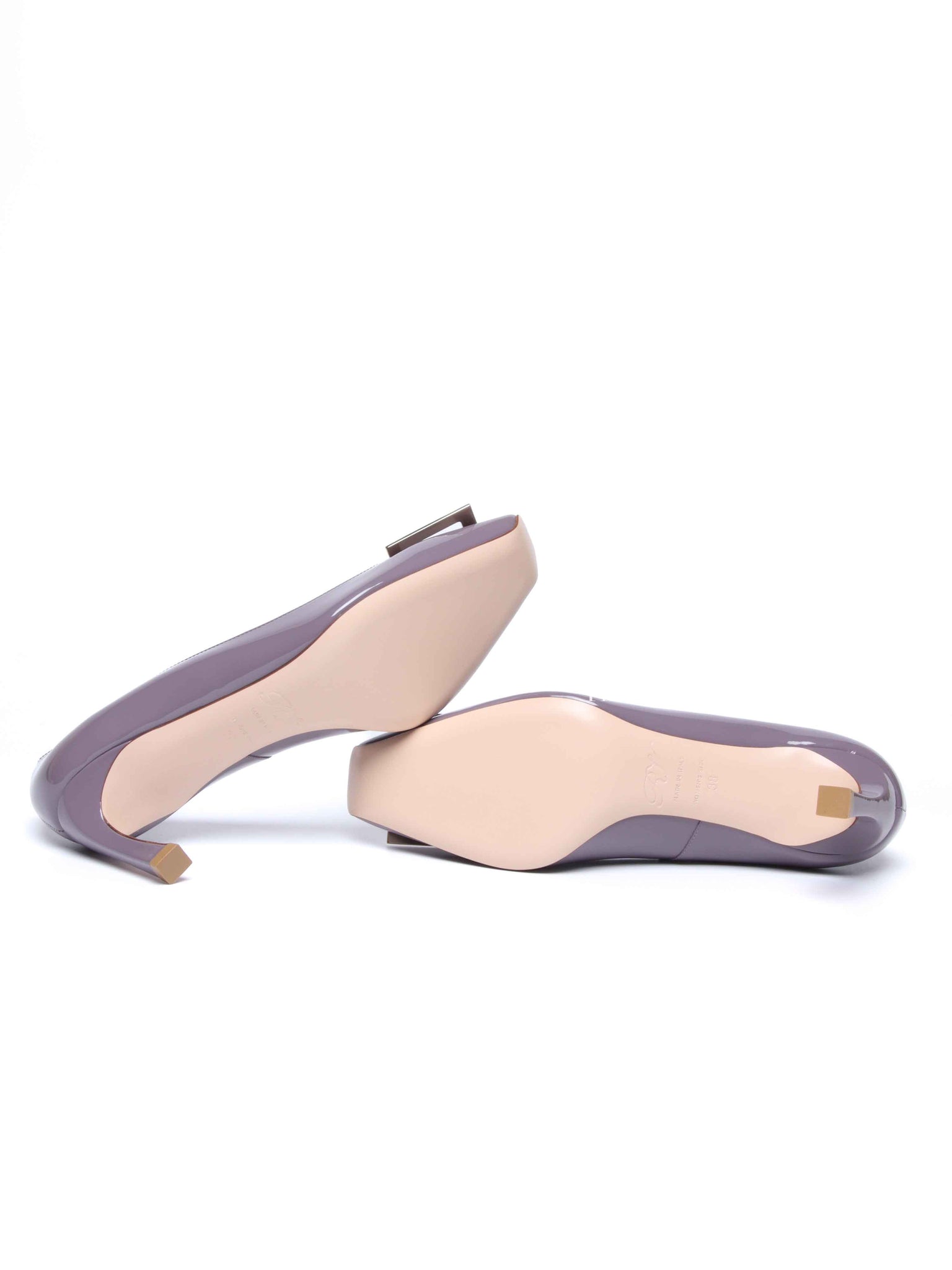 Roger Vivier Purple Patent Leather Trompette Pumps 70 Size 38