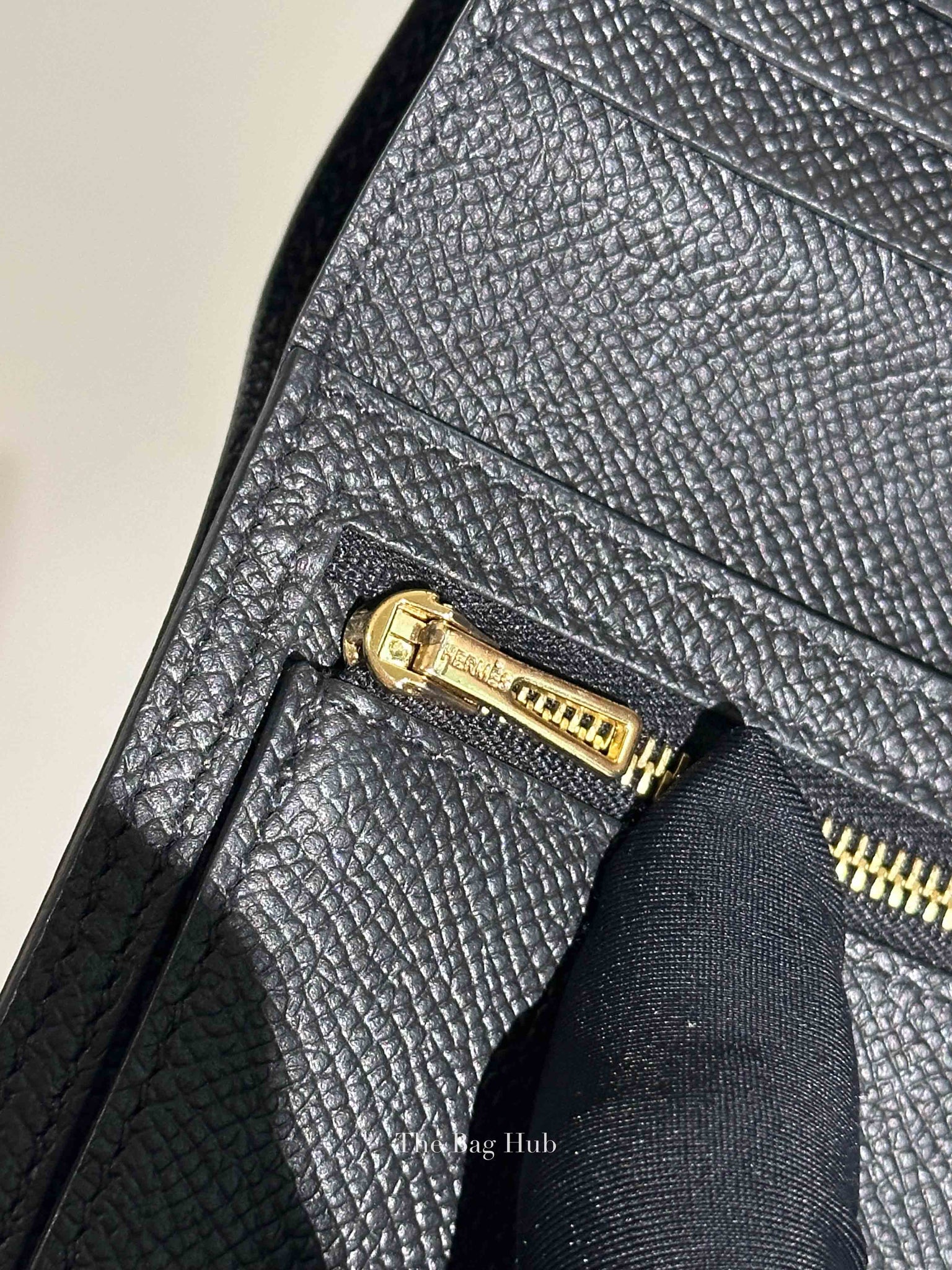 Hermes Noir Epsom Bearn Compact Wallet GHW