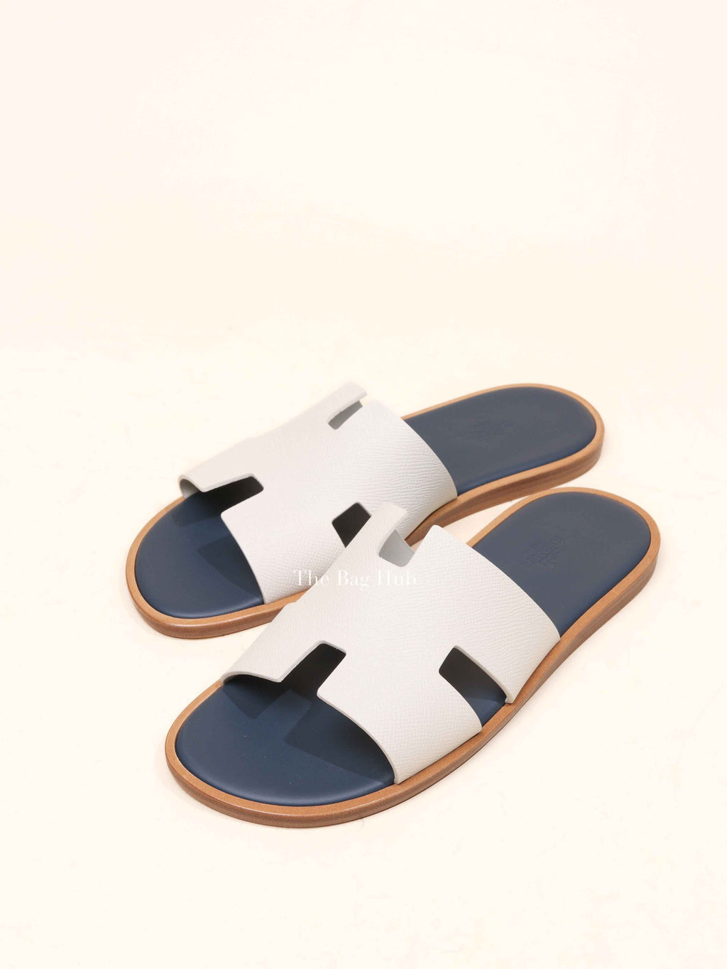Hermes Blanc Gomme/Bleu Celeste Epsom Mens Izmir Sandals Size 42