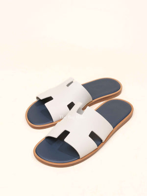 Hermes Blanc Gomme/Bleu Celeste Epsom Mens Izmir Sandals Size 42