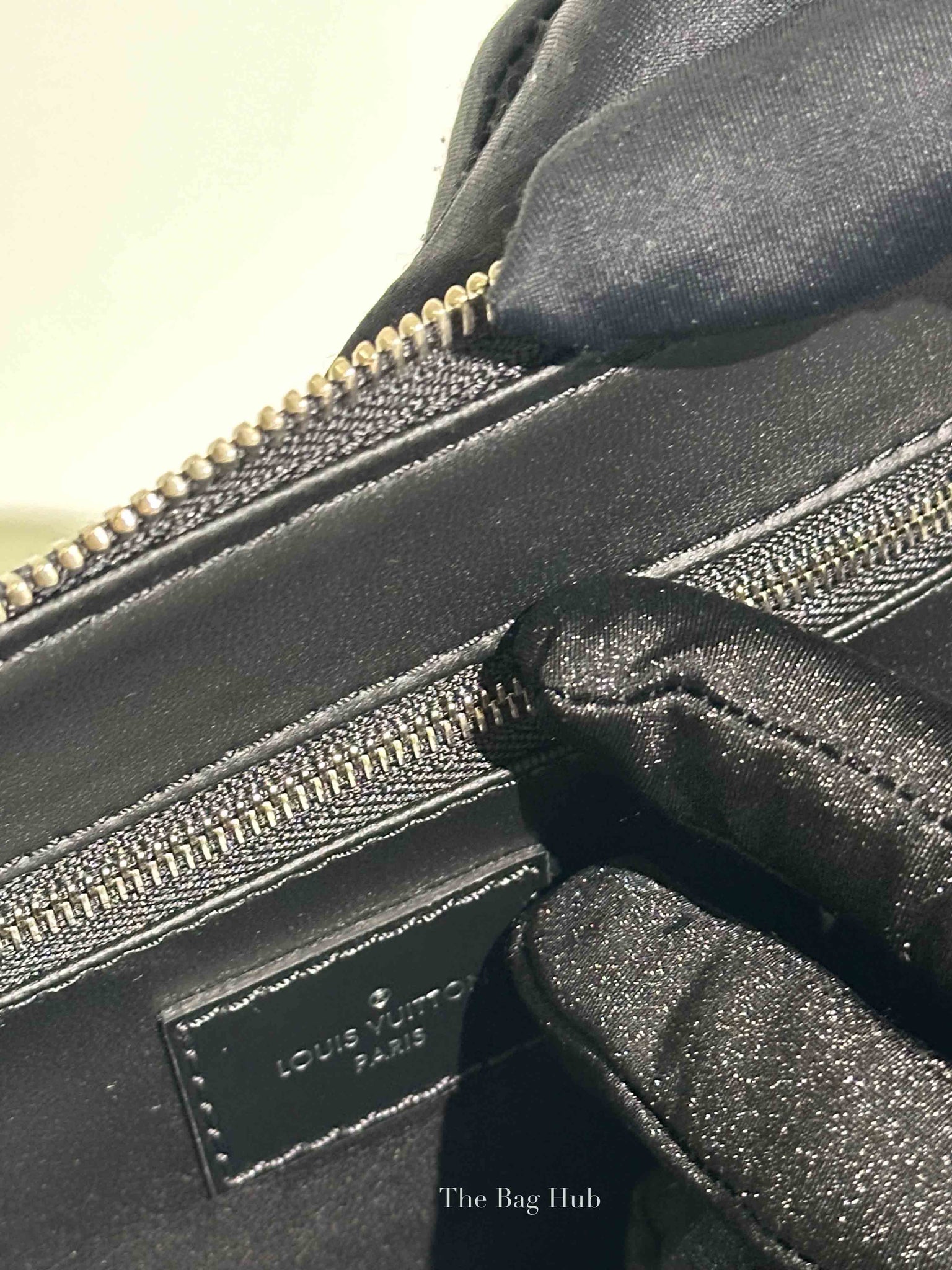 Louis Vuitton Damier Graphite Canvas Toiletry Pouch
