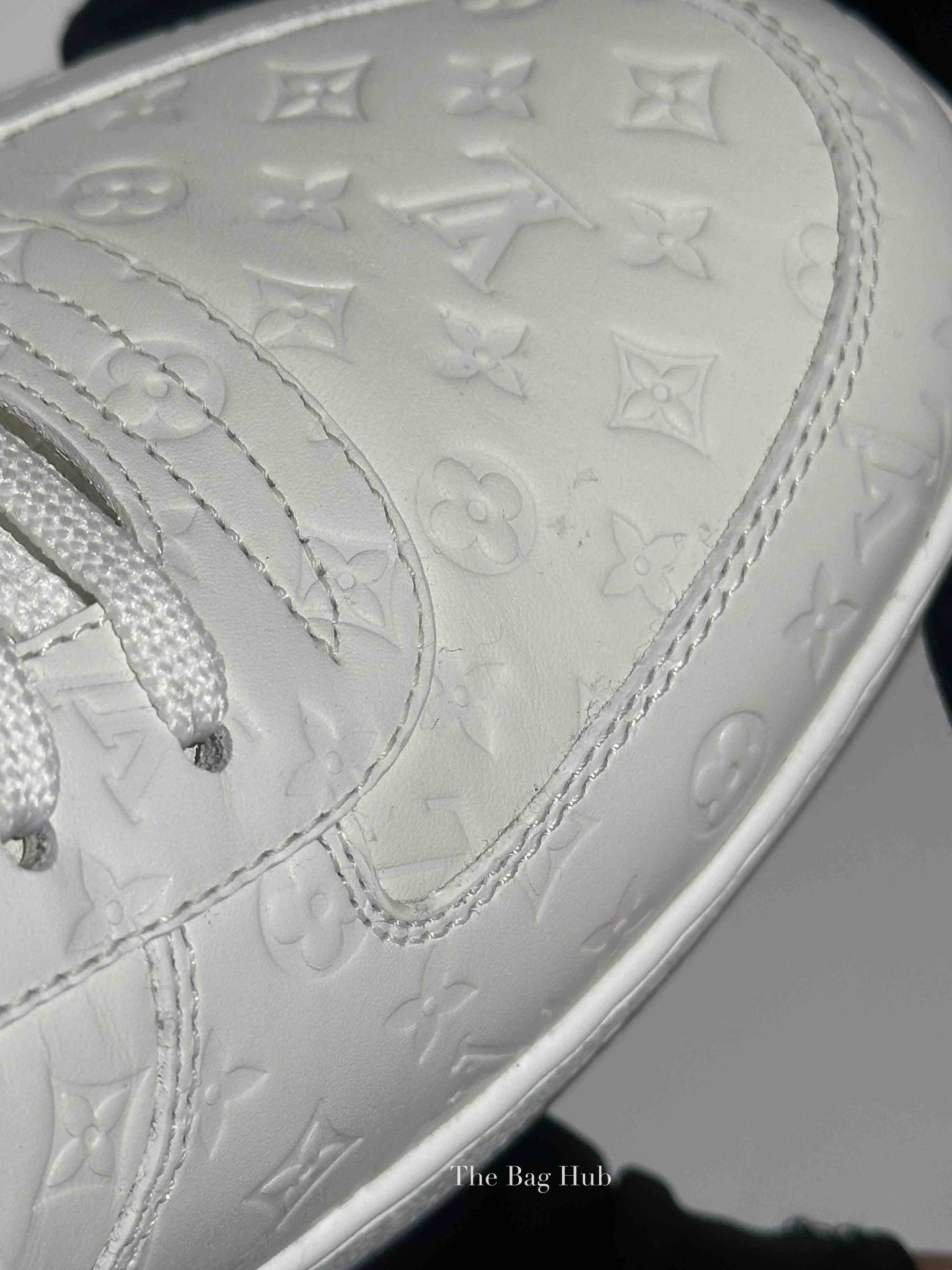 Louis Vuitton White Soft Calfskin Monogram Leather Rivoli Sneakers Size 7.5