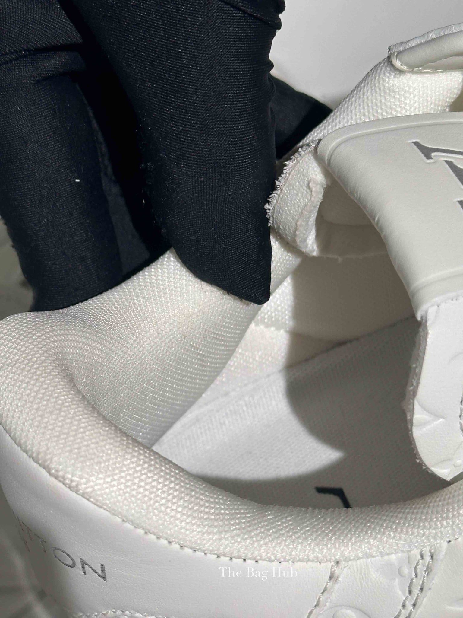 Louis Vuitton White Soft Calfskin Monogram Leather Rivoli Sneakers Size 7.5