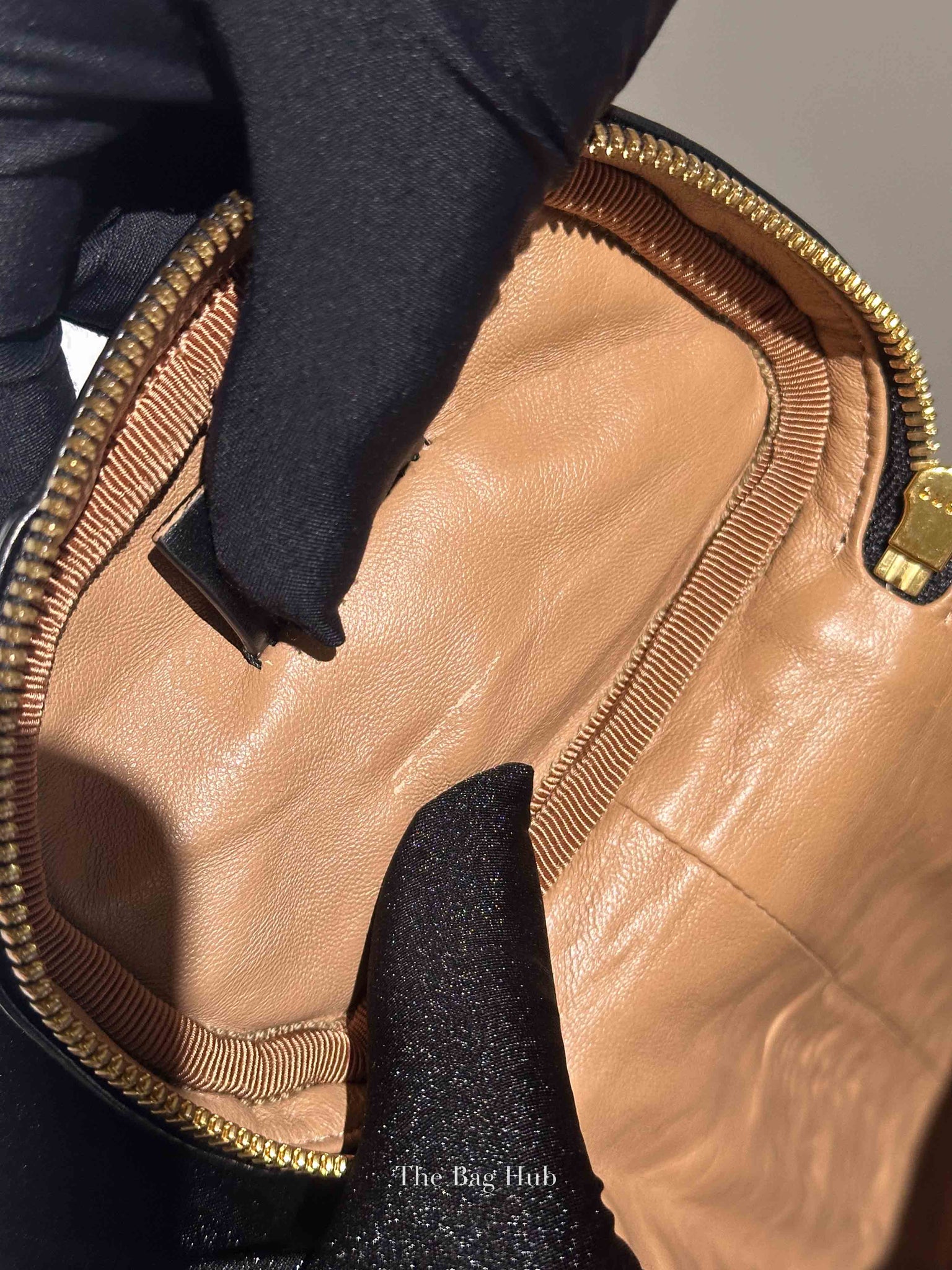 Gucci Black Calfskin Trapuntata Zumi Belt Bag