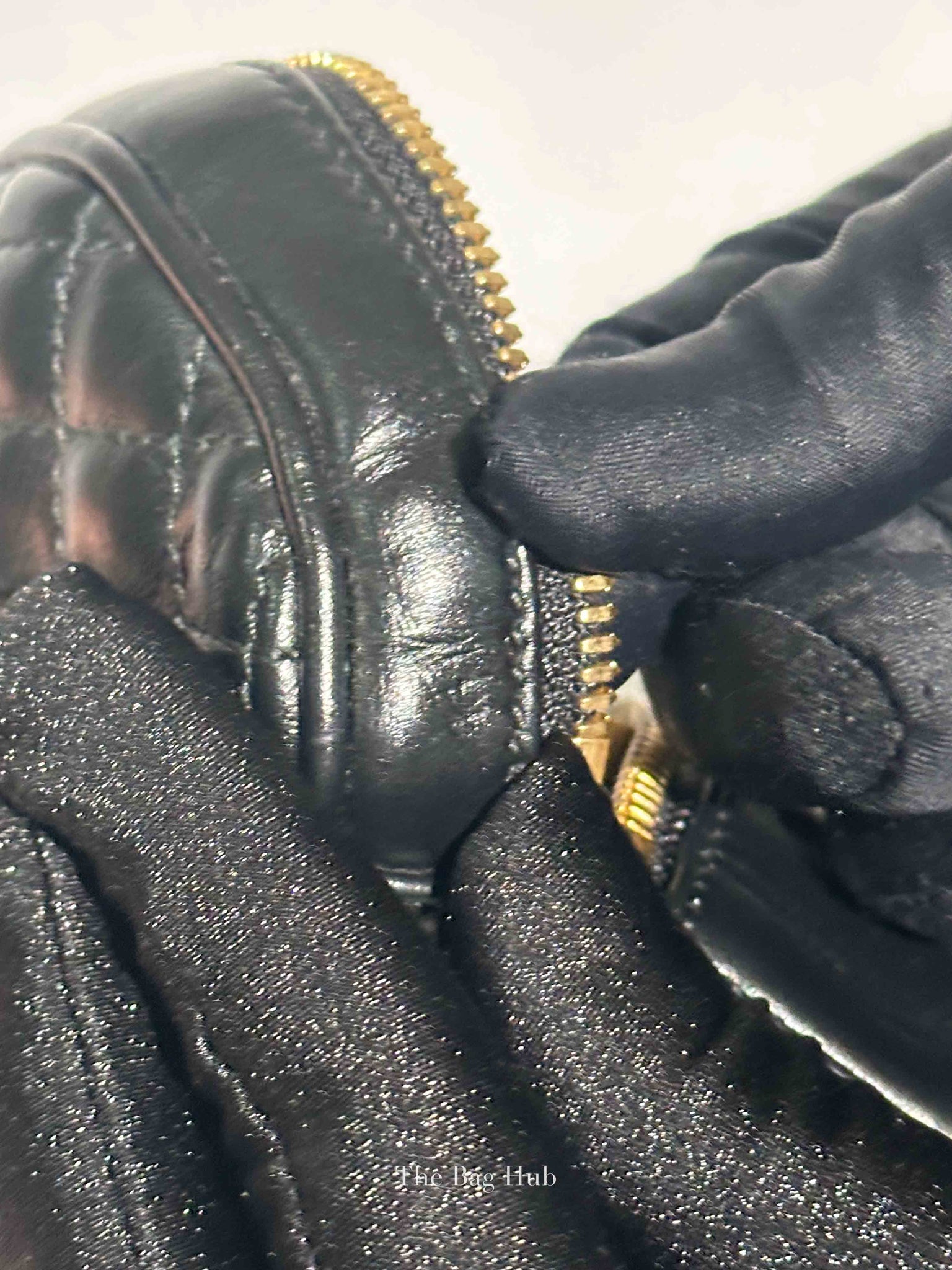 Gucci Black Calfskin Trapuntata Zumi Belt Bag