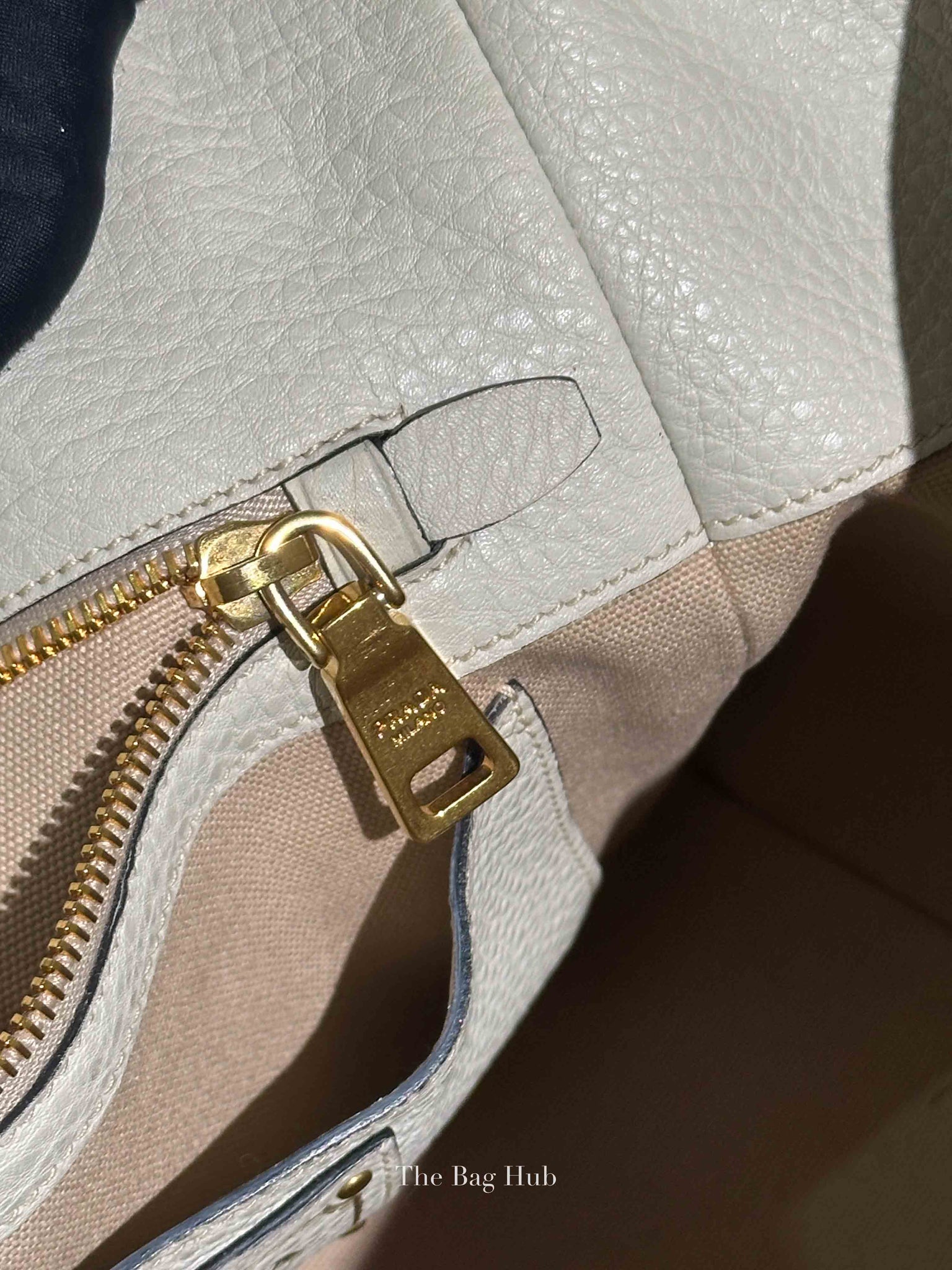 Prada Ghiaccio Vitello Daino Shopper Tote Bag BR5092