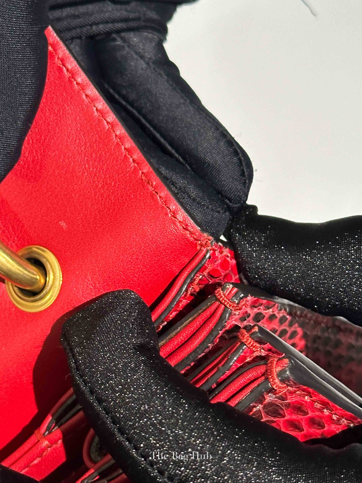 Gucci Red Leather Ayers Queen Margaret Small Top Handle Bag
