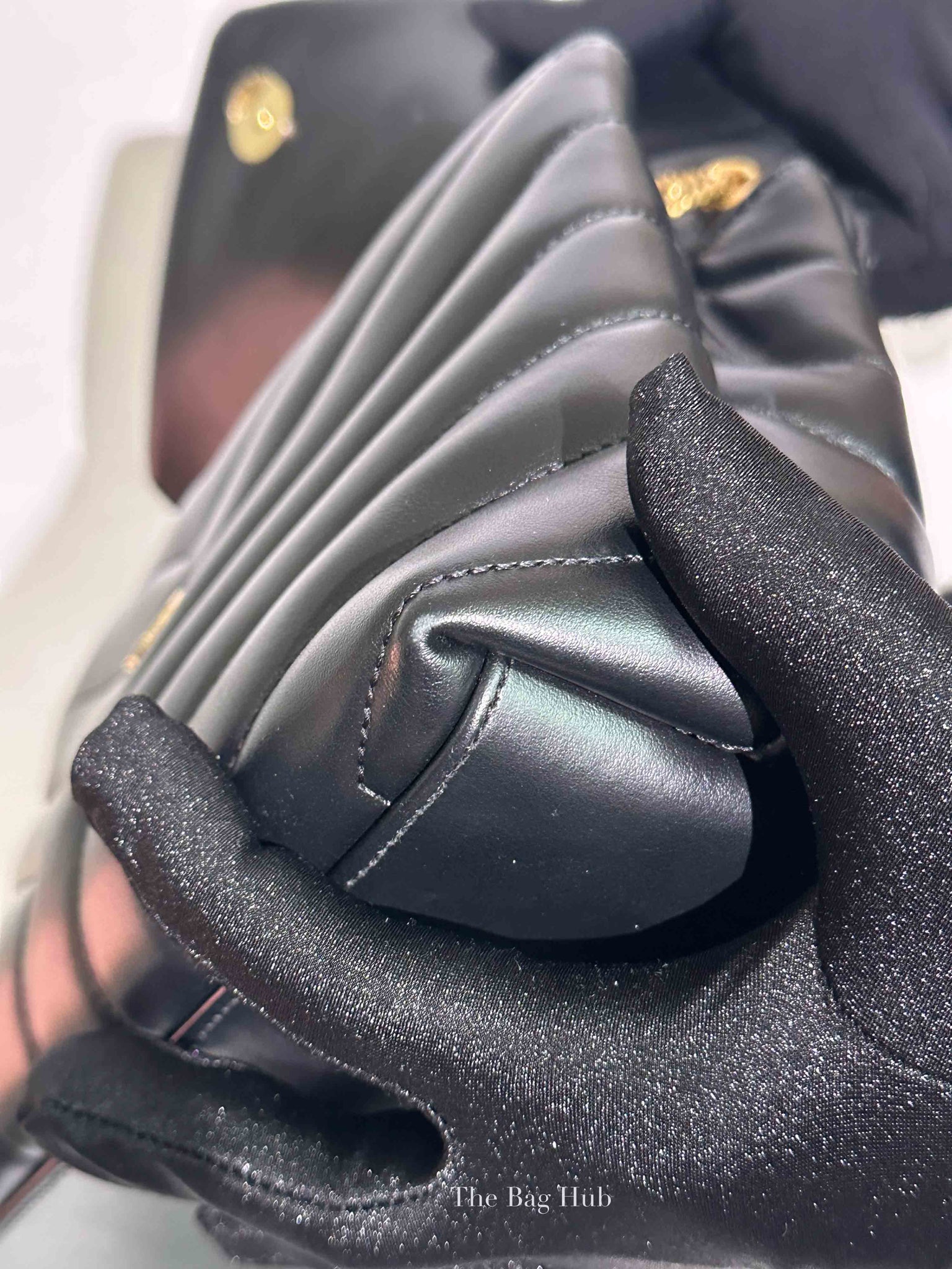 Saint Laurent Black Calfskin Y Quilted Monogram Small Loulou Bag