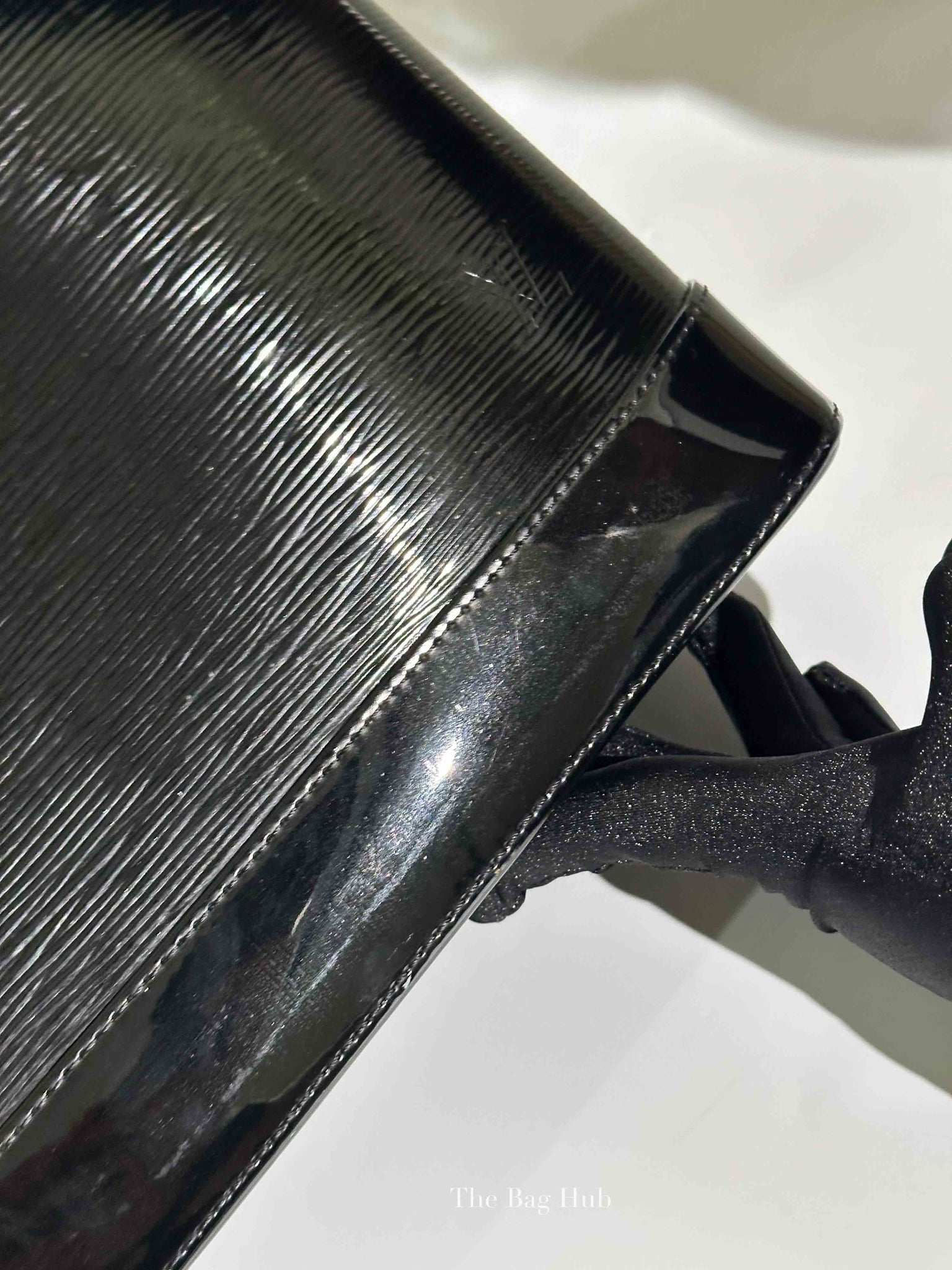 Louis Vuitton Black Epi Leather Mirabeu PM Hand Bag