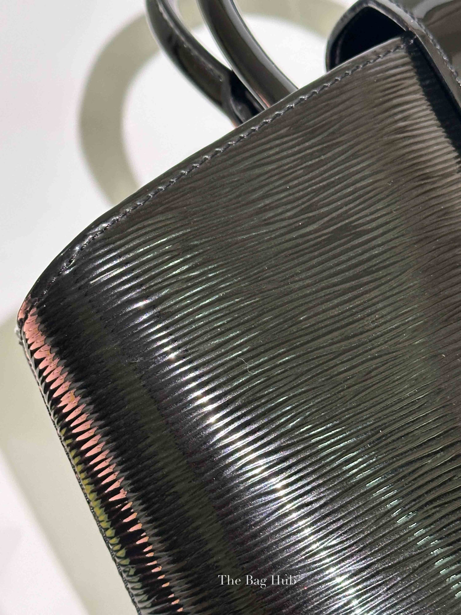 Louis Vuitton Black Epi Leather Mirabeu PM Hand Bag