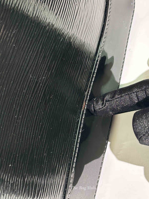 Louis Vuitton Black Epi Leather Mirabeu PM Hand Bag