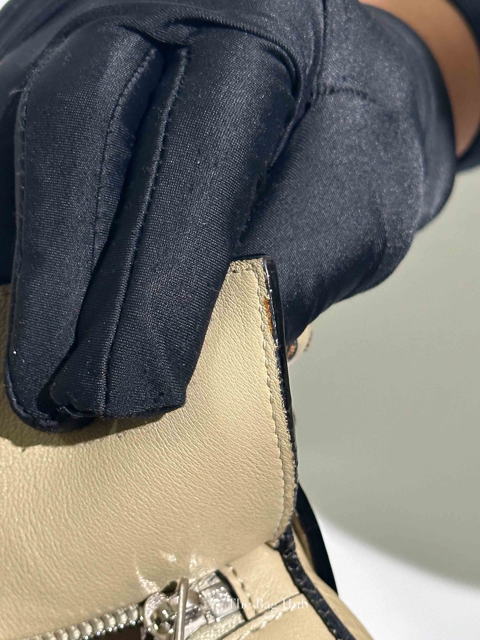 Loewe Etoupe Leather Medium Puzzle Bag