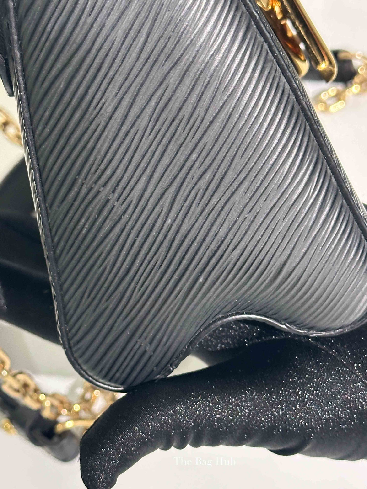 Louis Vuitton Black Epi Twist PM Shoulder Bag