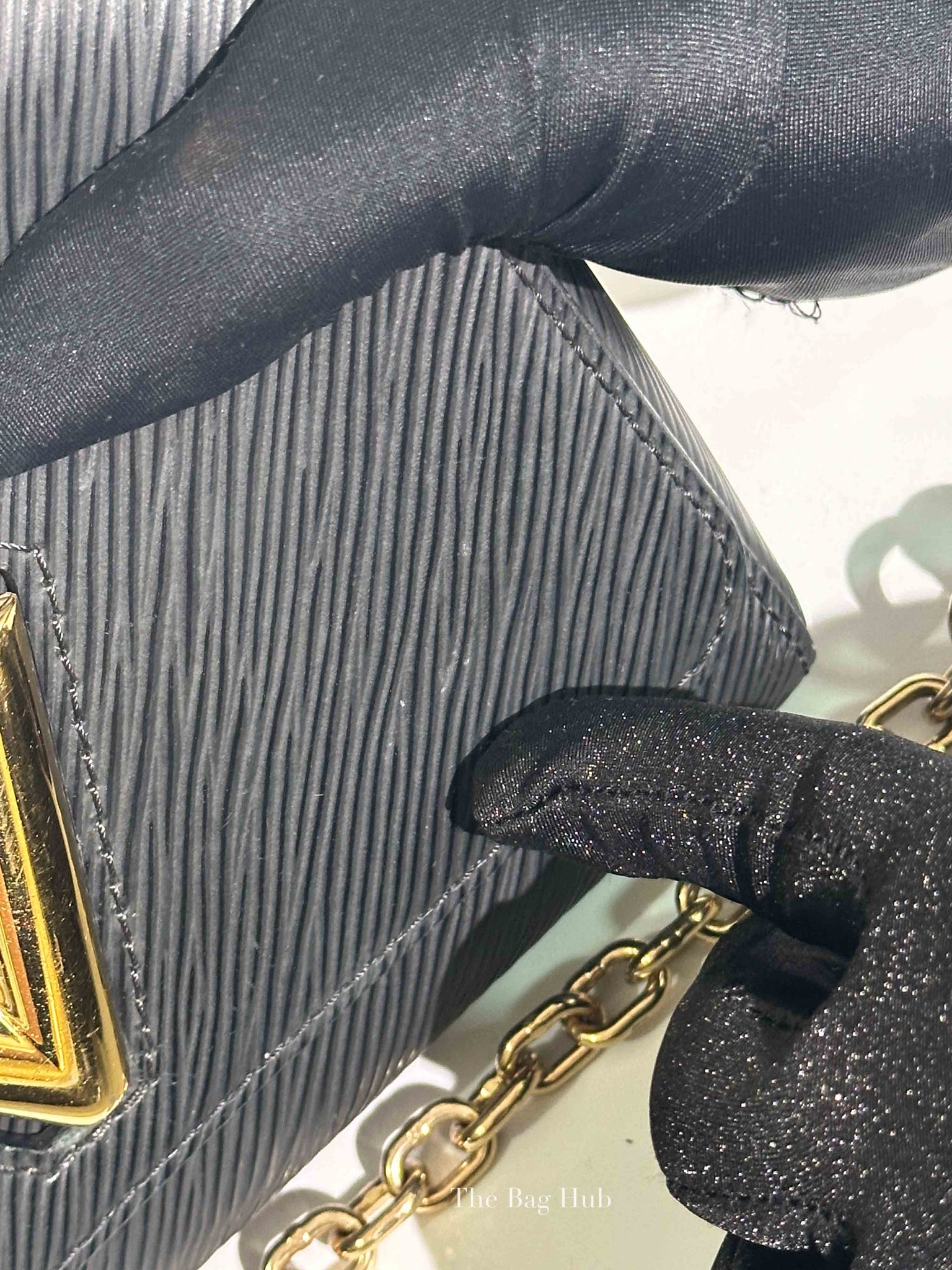Louis Vuitton Black Epi Twist PM Shoulder Bag