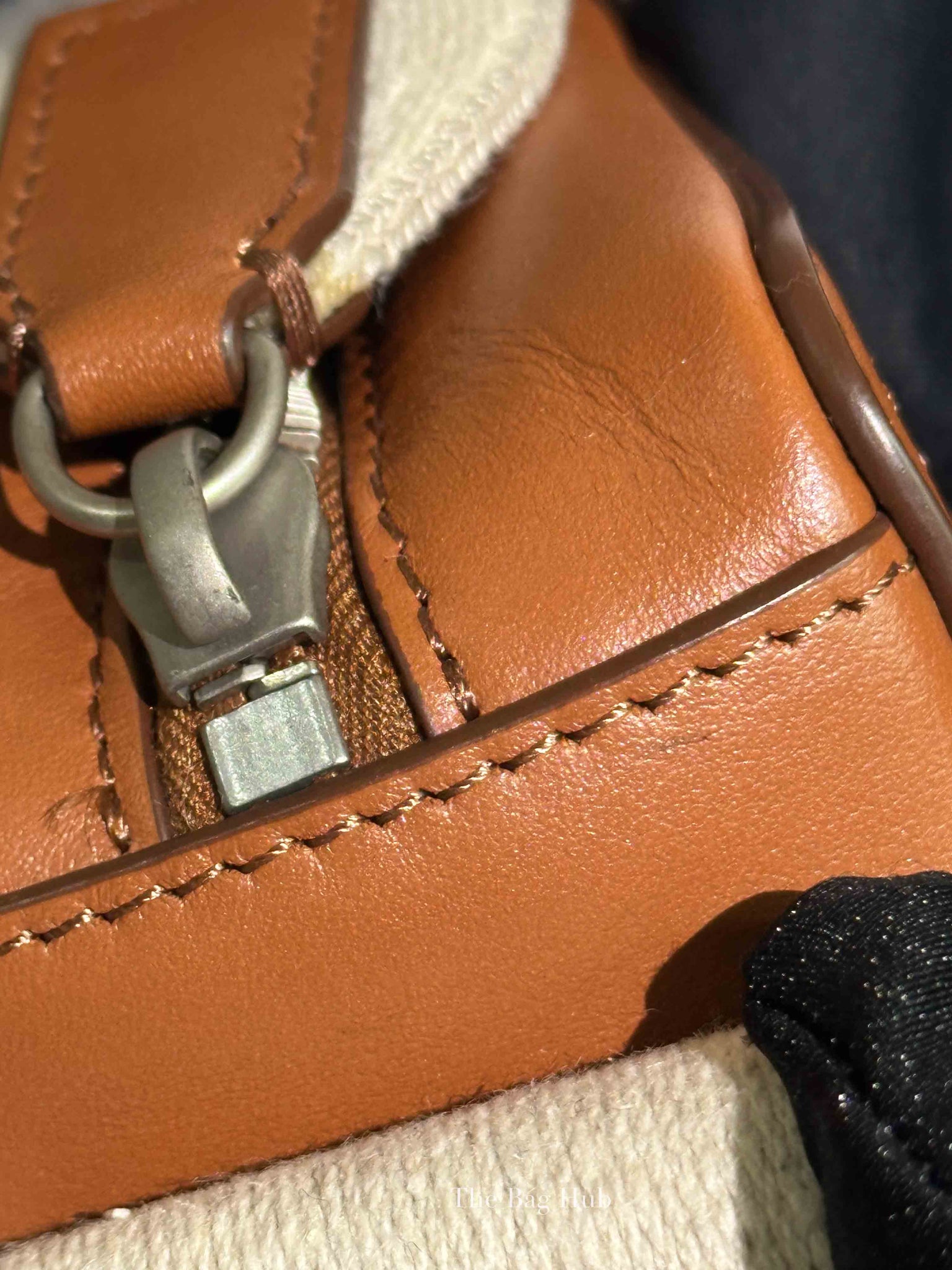 Jacquemus Light Brown Smooth Calfskin Le Cuerda Horizontal Bag