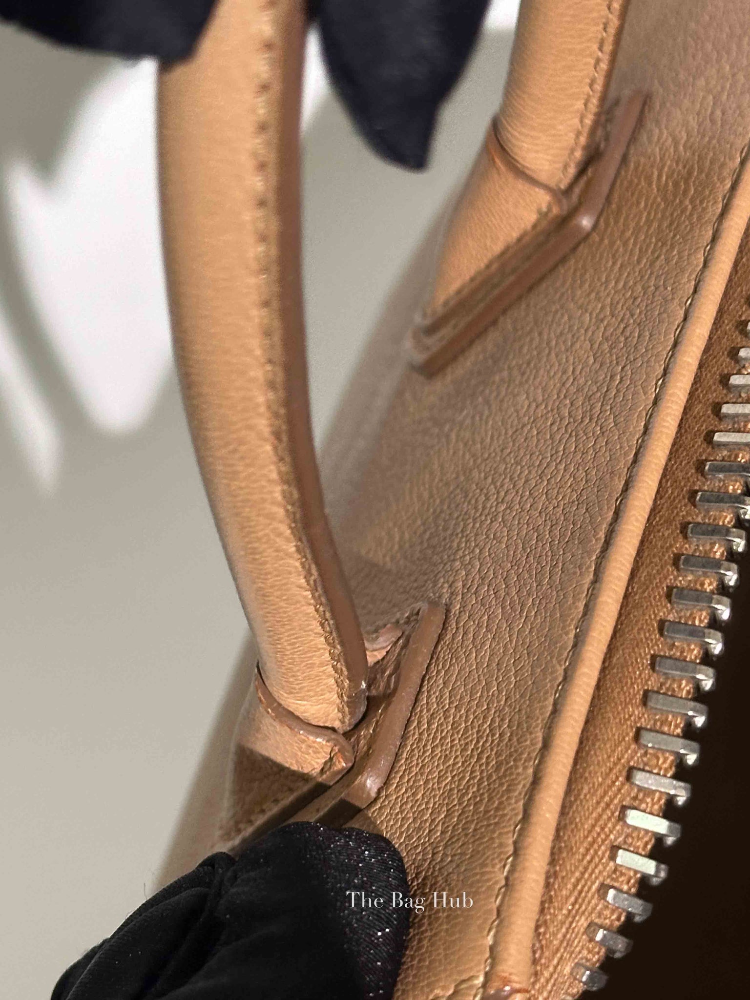 Givenchy Medium Beige Leather Mini Antigona Bag