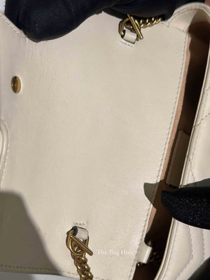 Gucci White Calfskin Matelasse Super Mini GG Marmont Shoulder Bag