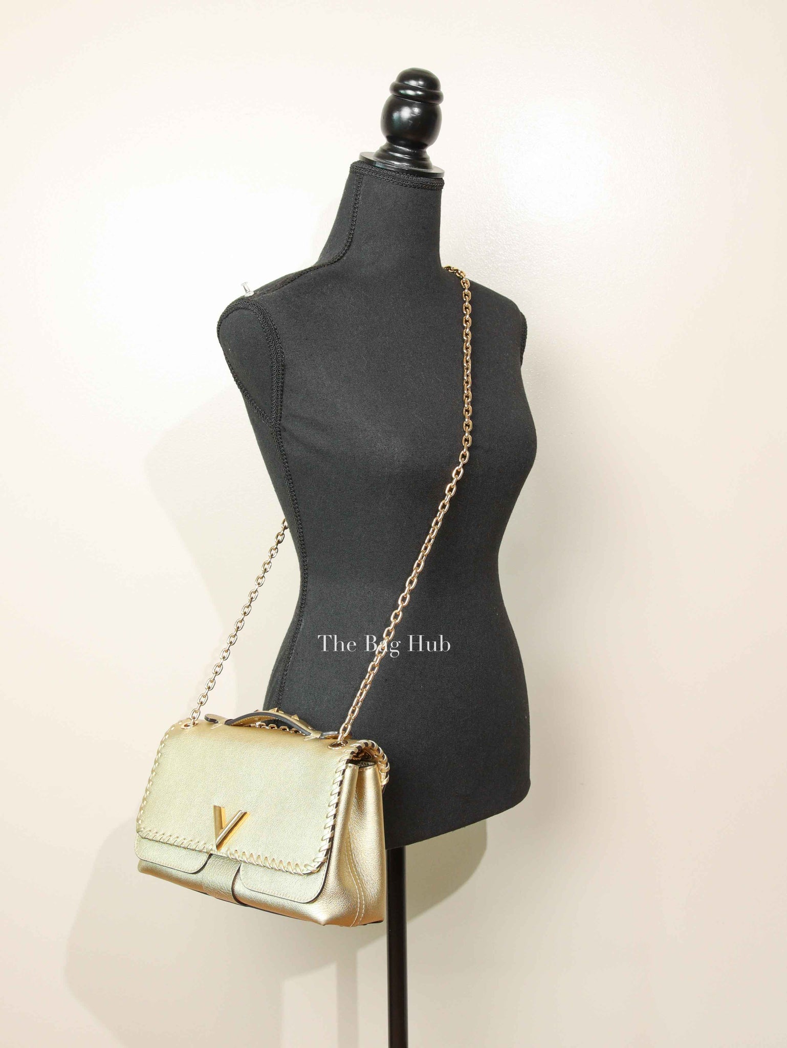 Louis Vuitton Gold Leather Very Chain Bag
