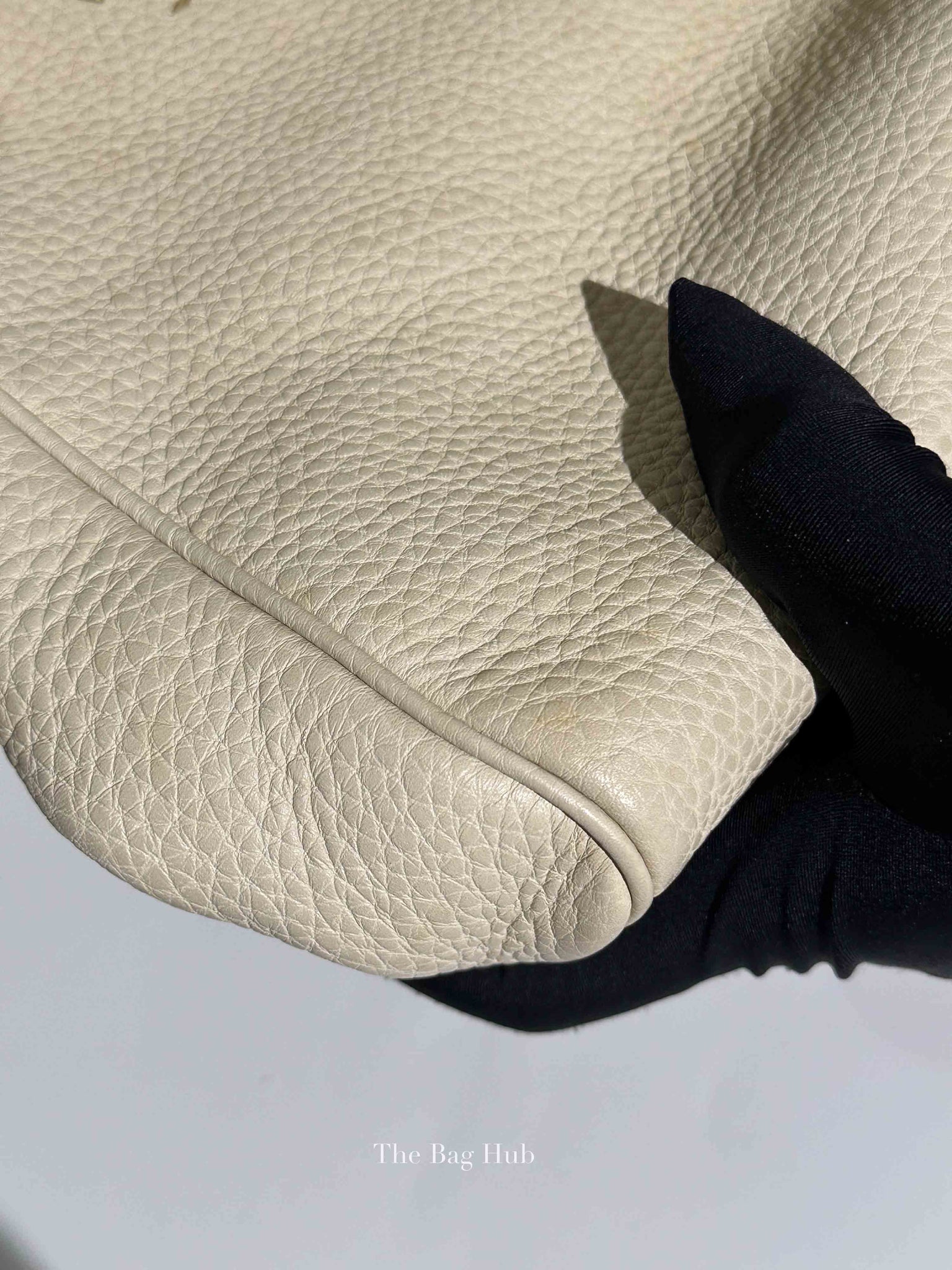 Gucci Off White Calfskin Bamboo Shopper Mini Tote Bag