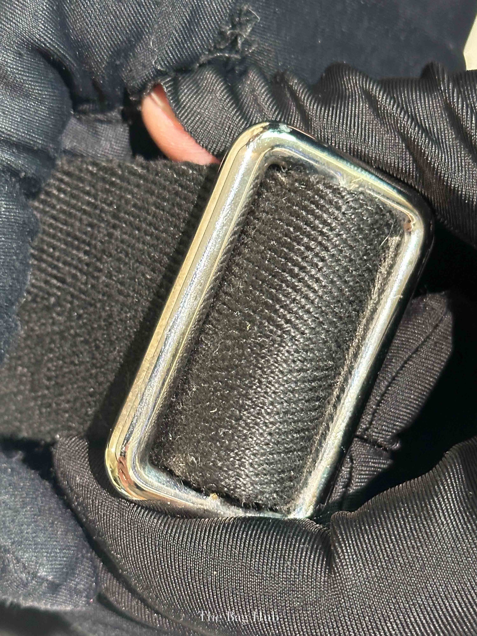 Louis Vuitton Damier Graphite Canvas Avenue Sling Bag