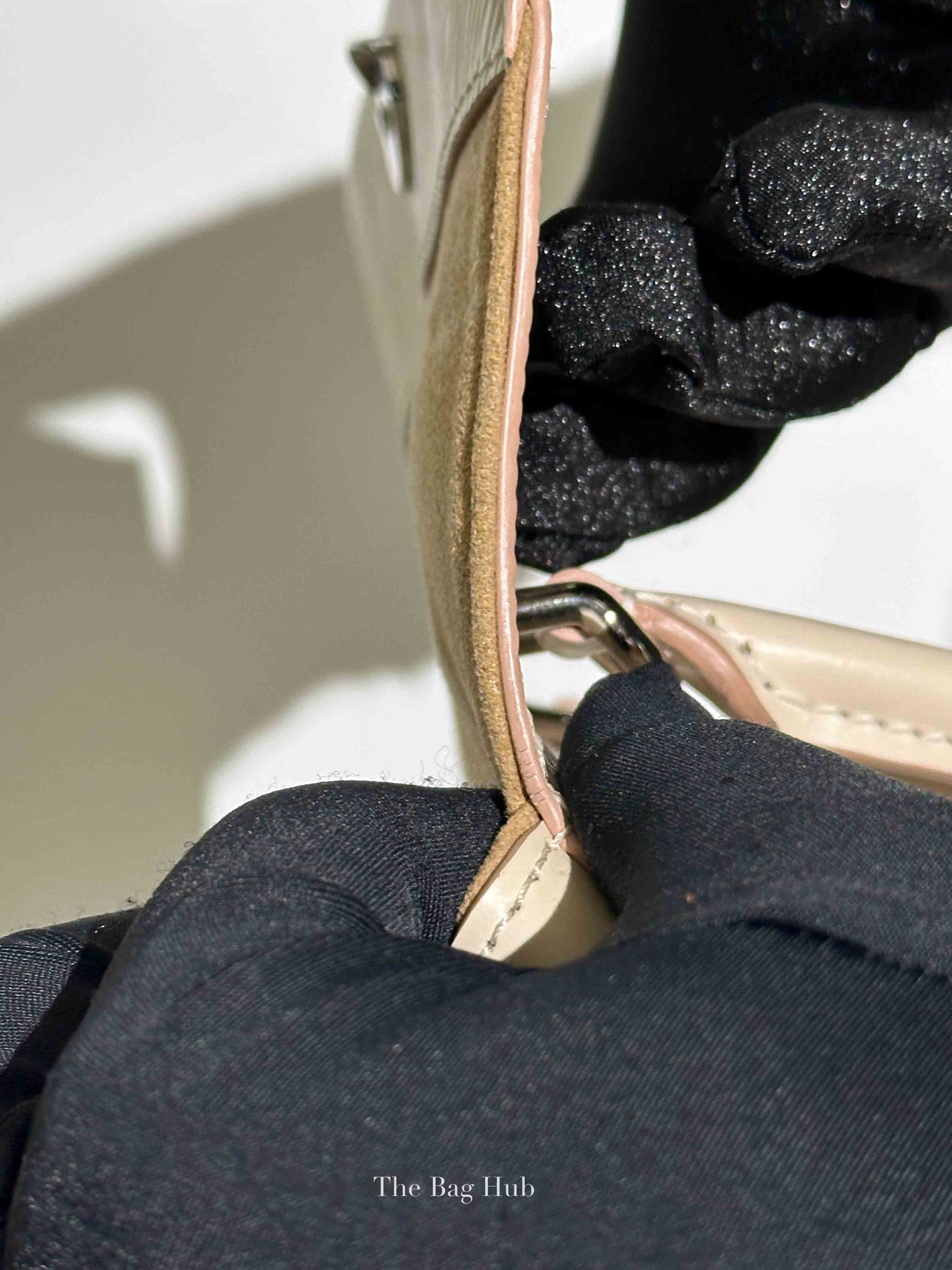 Louis Vuitton Quartz Epi Leather Cluny Mini Bag