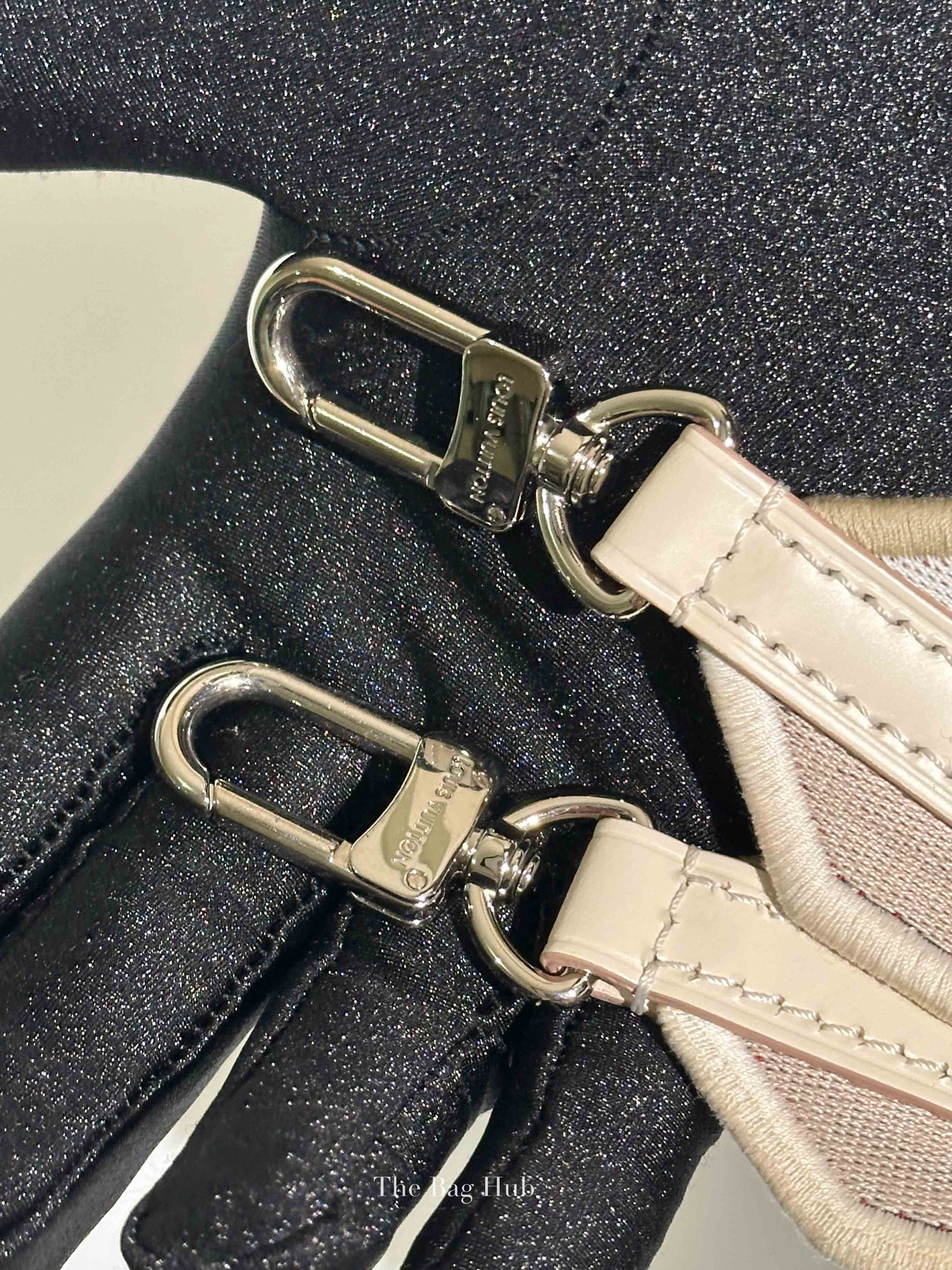 Louis Vuitton Quartz Epi Leather Cluny Mini Bag