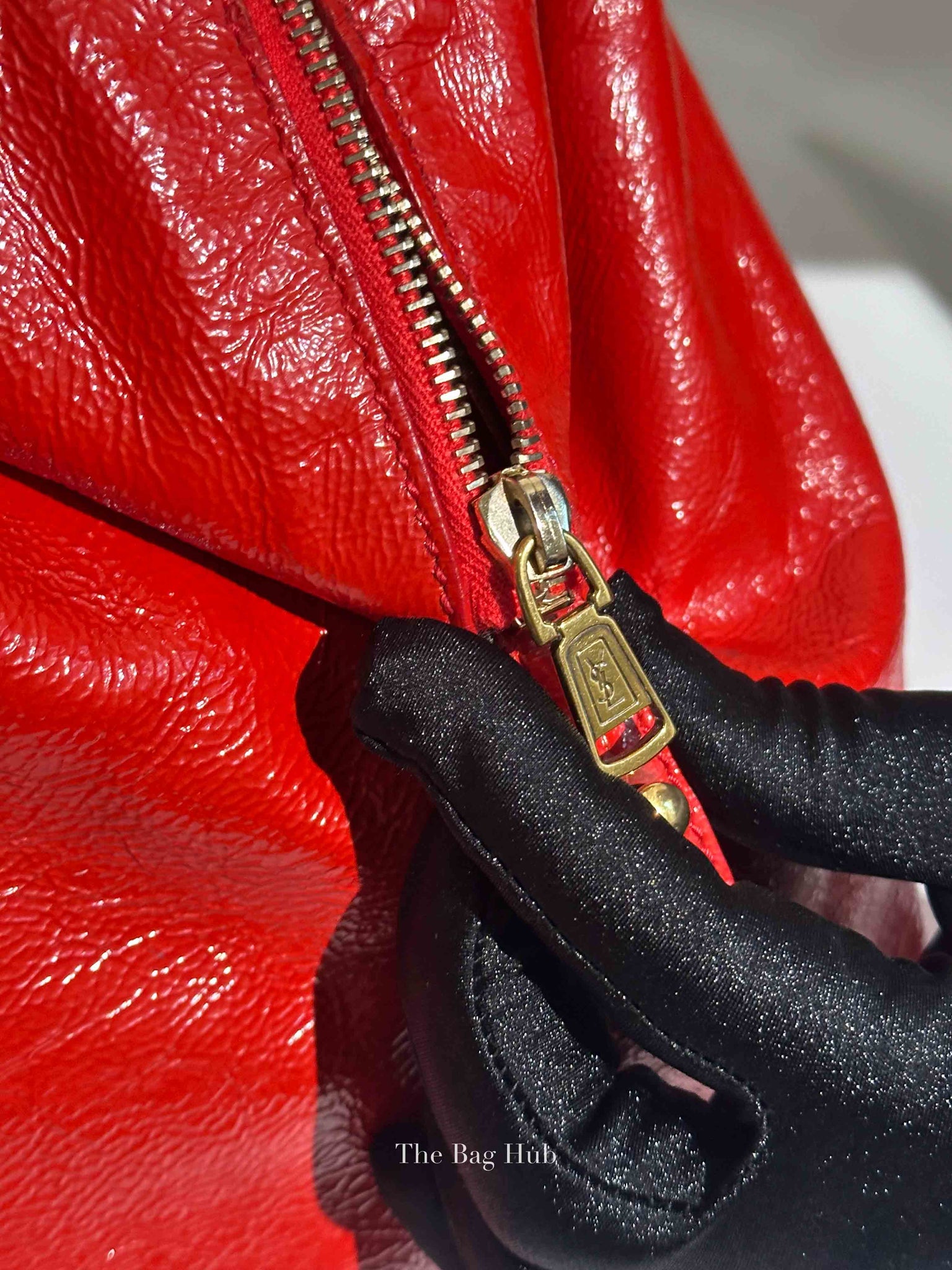 Yves Saint Laurent Red Patent Easy Y Bag