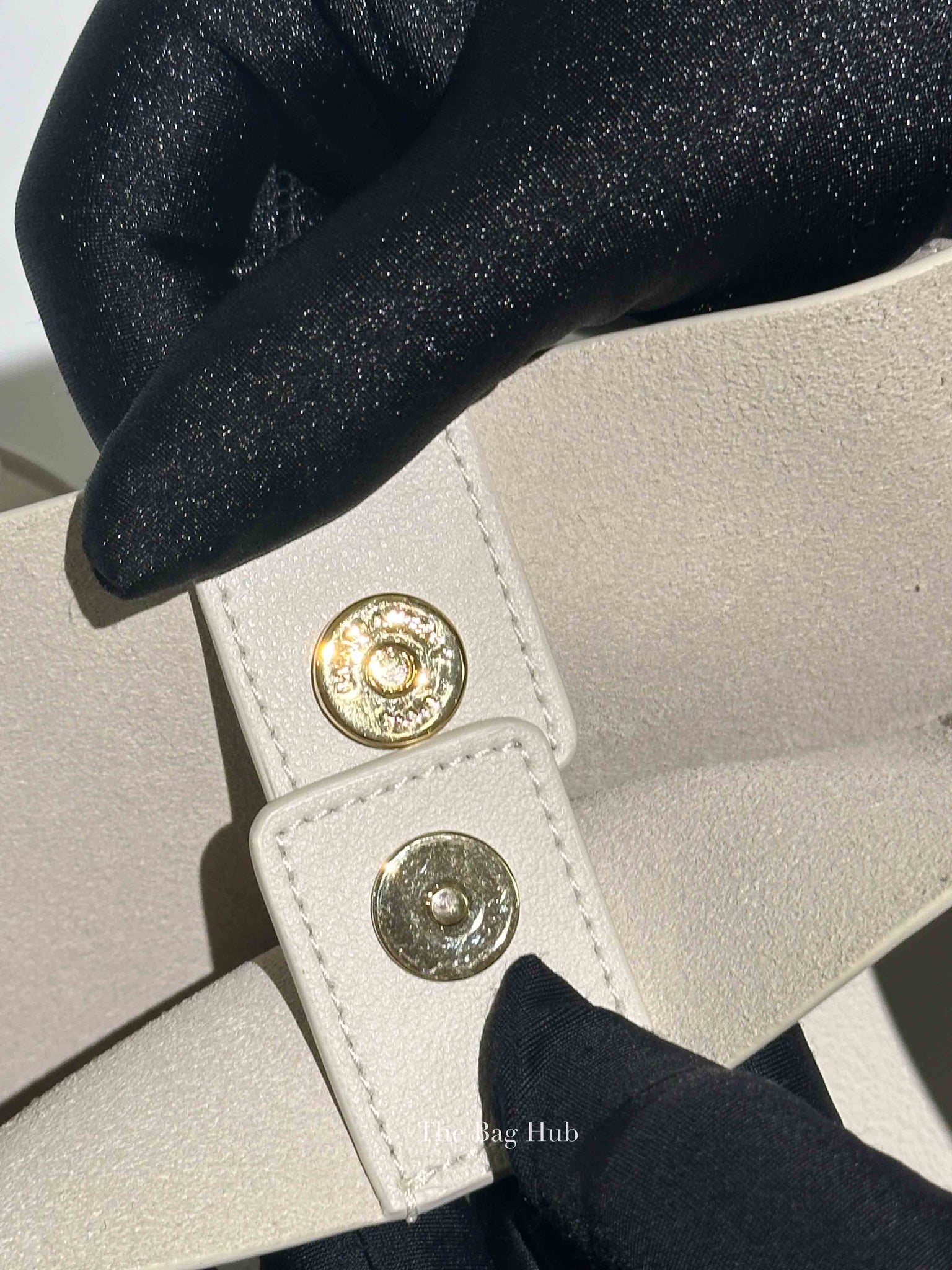 Saint Laurent Pearl White Leather Bold East/West Shopping Tote Bag