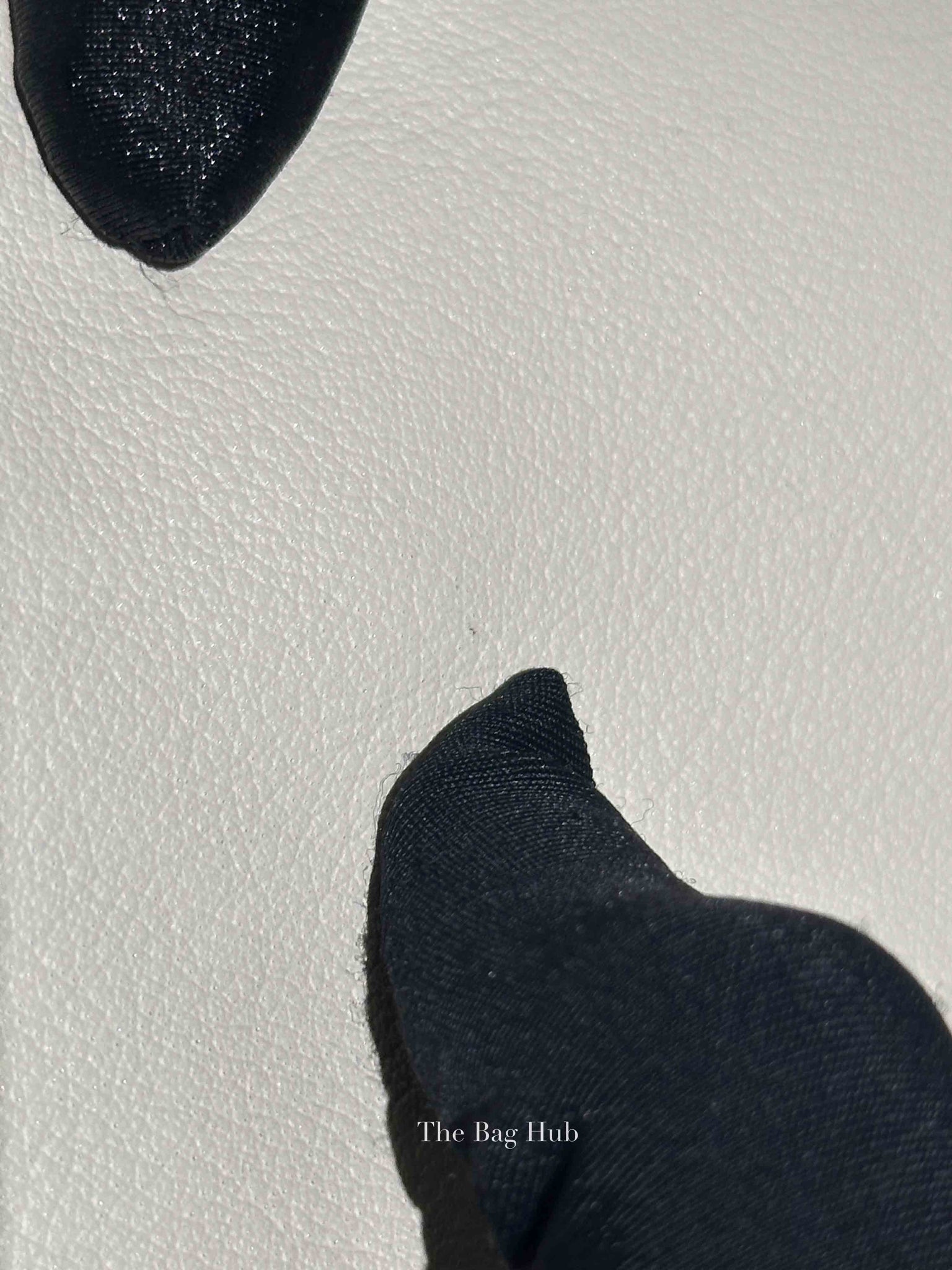 Saint Laurent Pearl White Leather Bold East/West Shopping Tote Bag