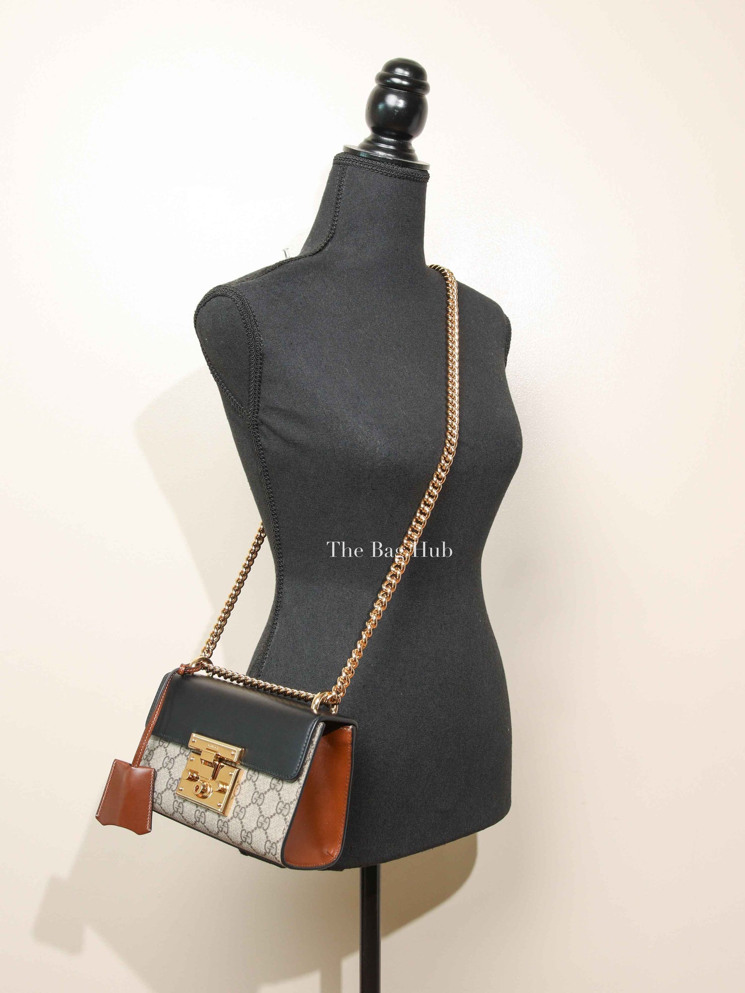 Gucci Black/Beige GG Supreme Monogram Calfskin Small Padlock Shoulder Bag