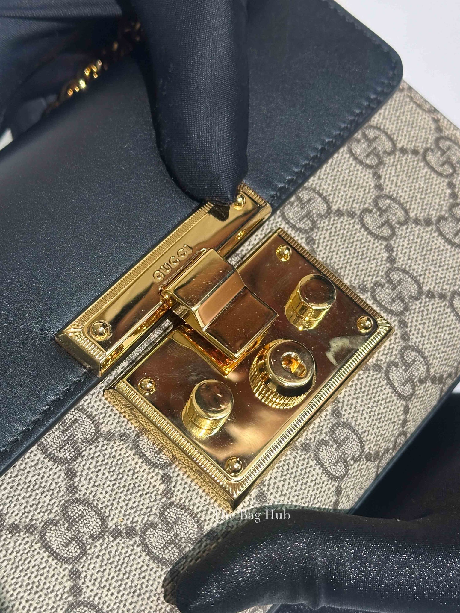 Gucci Black/Beige GG Supreme Monogram Calfskin Small Padlock Shoulder Bag